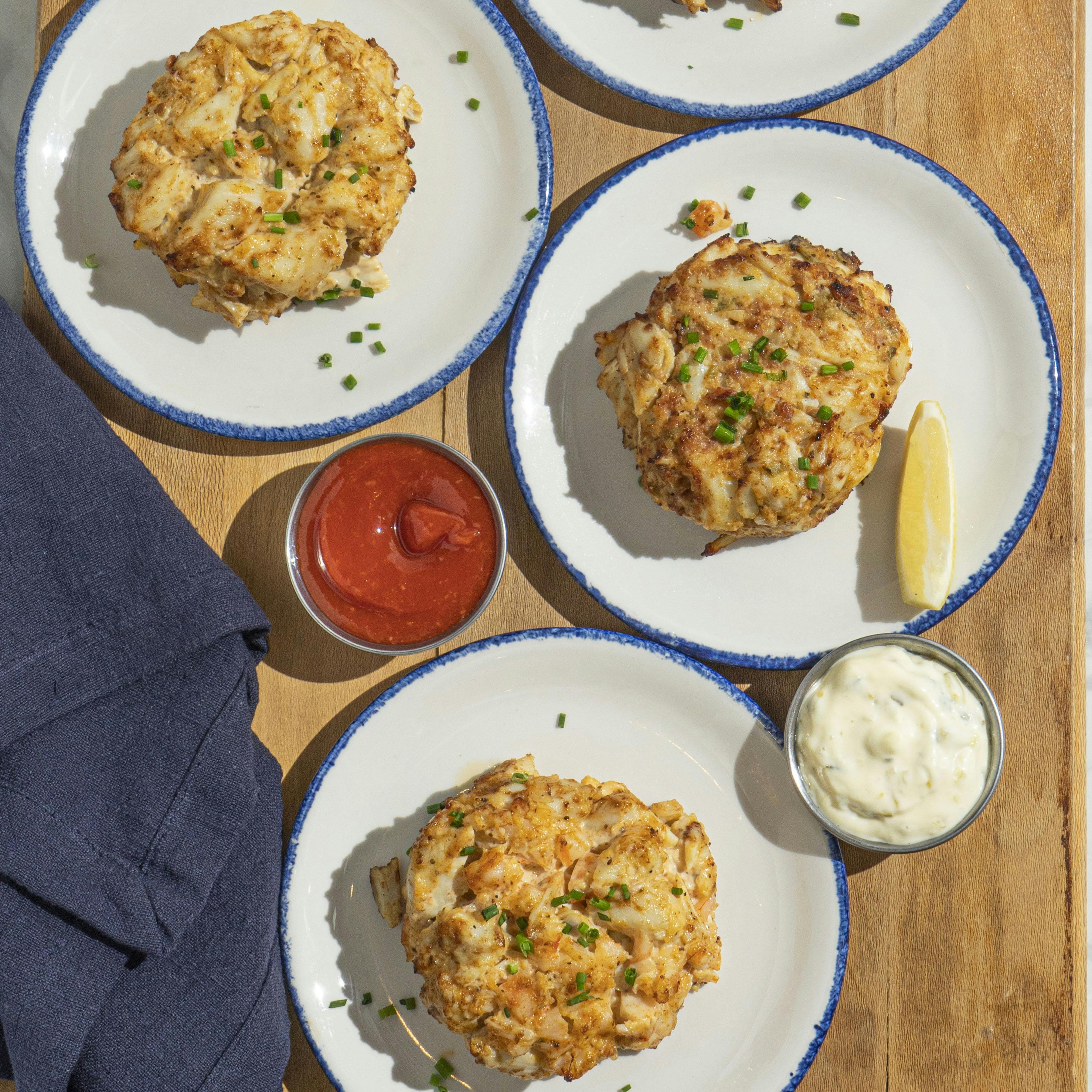 Watch Owners Of Faidley Seafood Cook Up Their Jumbo Lump Crab Cakes -  YouTube
