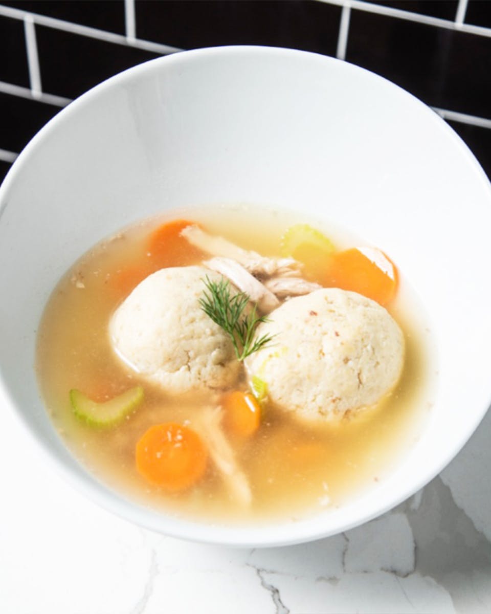 Matzo Ball Soup for 4 by Brent’s Deli | Goldbelly