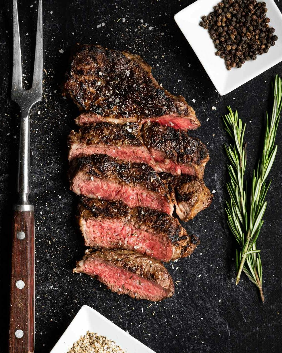 Ribeye & Filet Mignon Prime Steak Gift Box by Churchill's Steakhouse |  Goldbelly