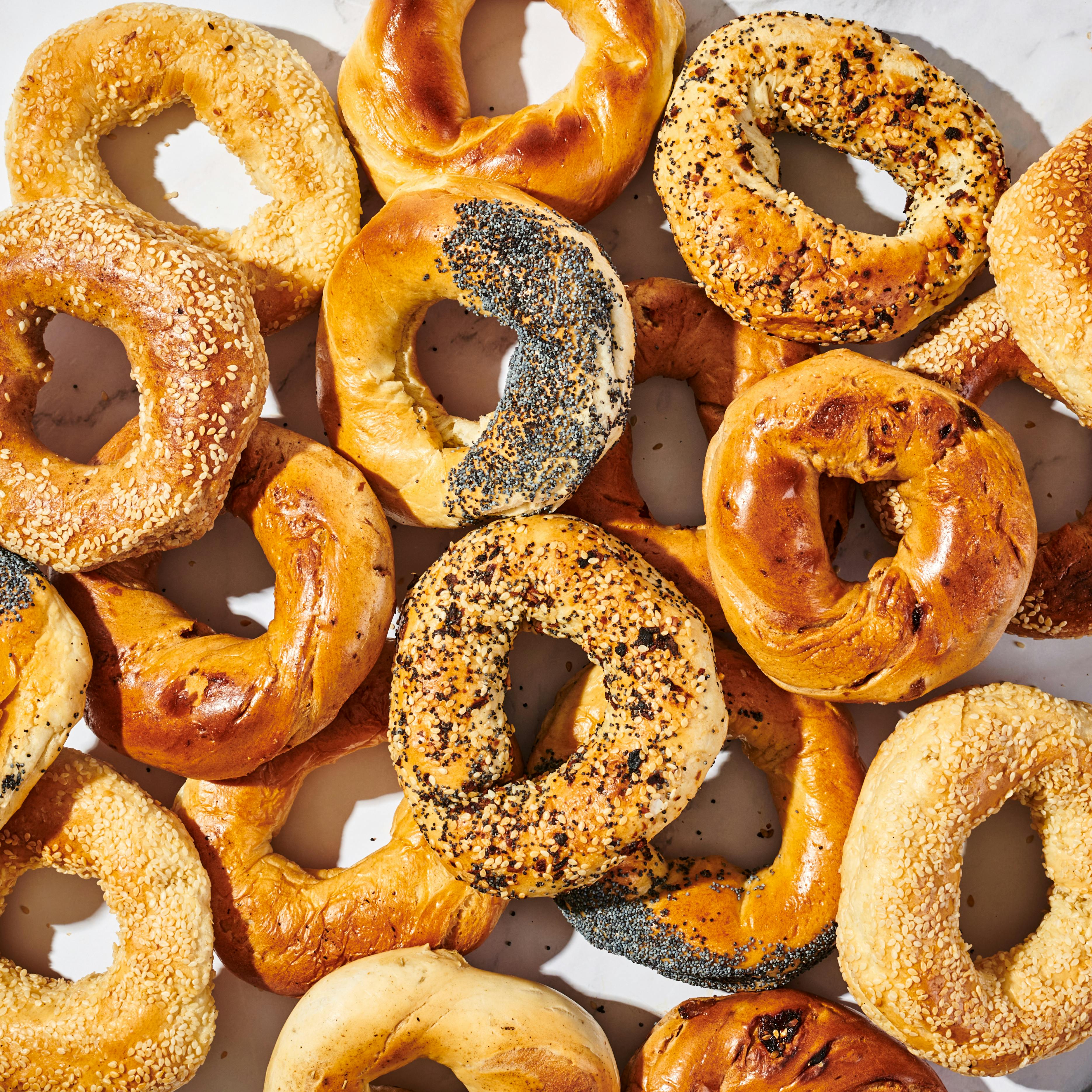 10 Really Expensive Foods Infused With Gold in 2024: Luxurious Bacon,  Burgers and Bagels 