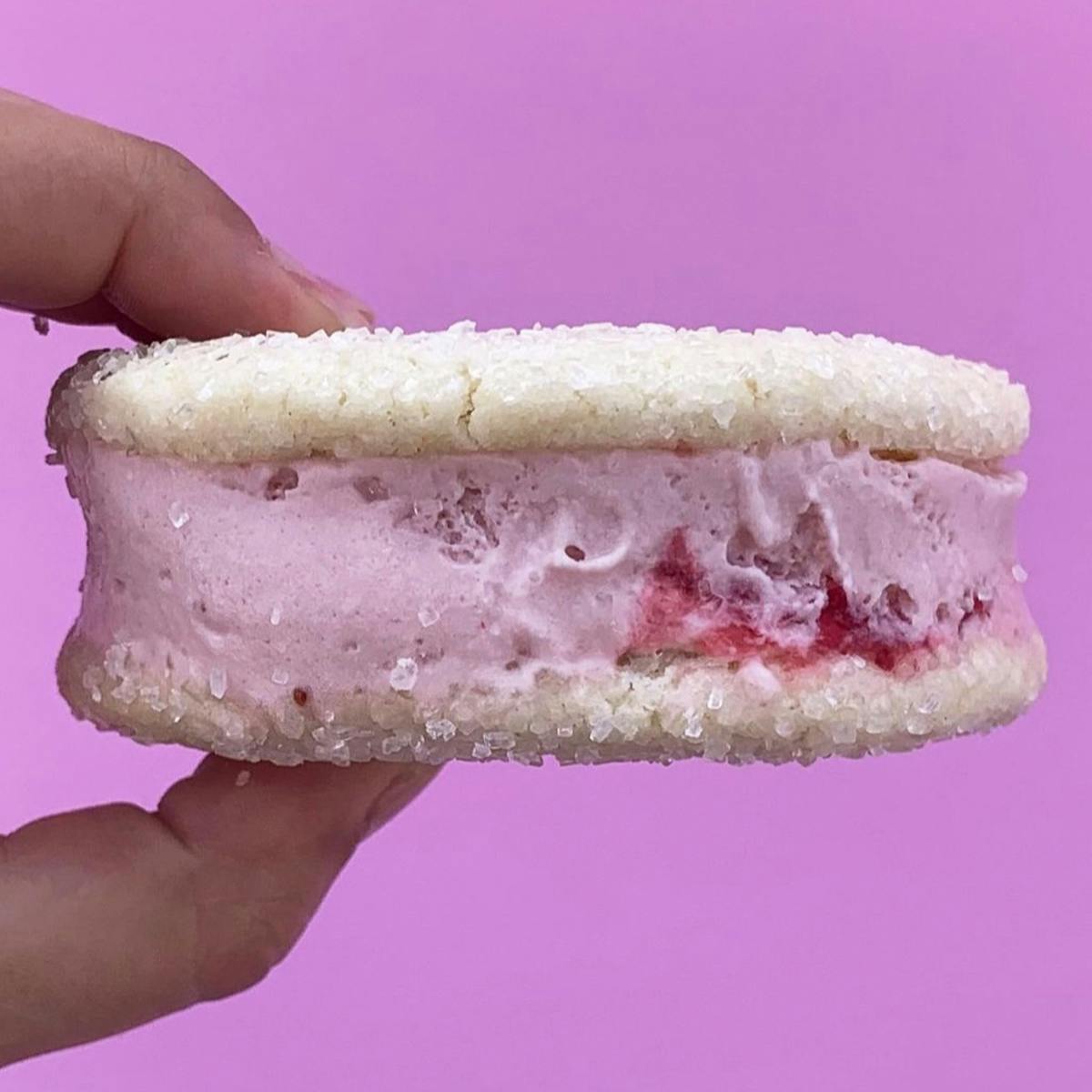 Strawberry Shortcake Cream'wich - 12 Pack by Cream'wich - Alternate image 3