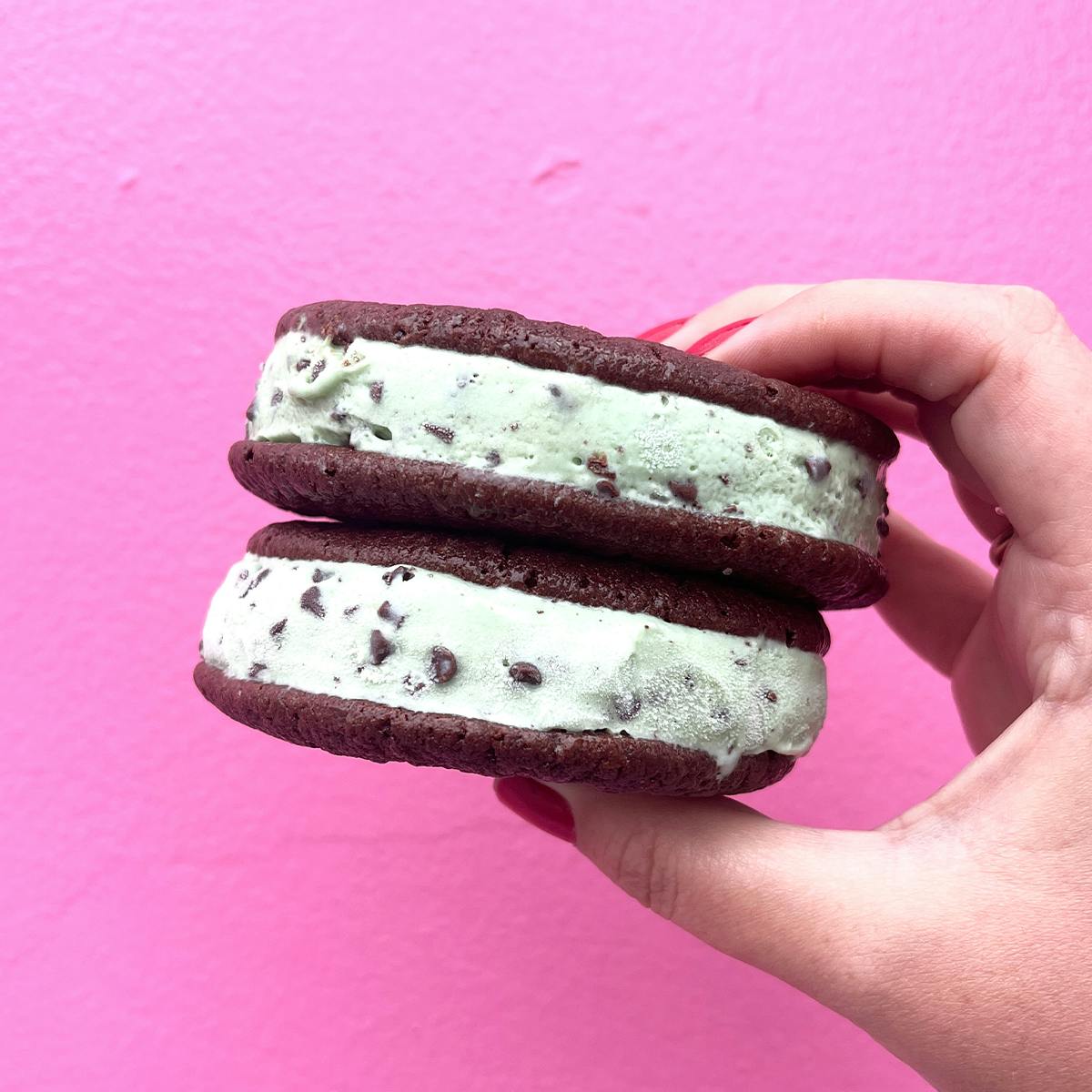 Mint Chip Cream'wich - 12 Pack by Cream'wich