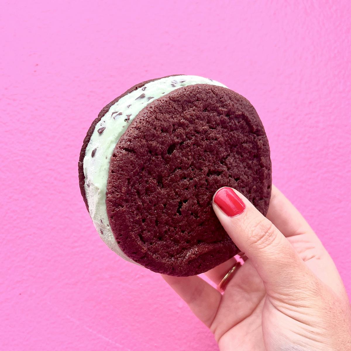 Mint Chip Cream'wich - 12 Pack by Cream'wich - Alternate image 1