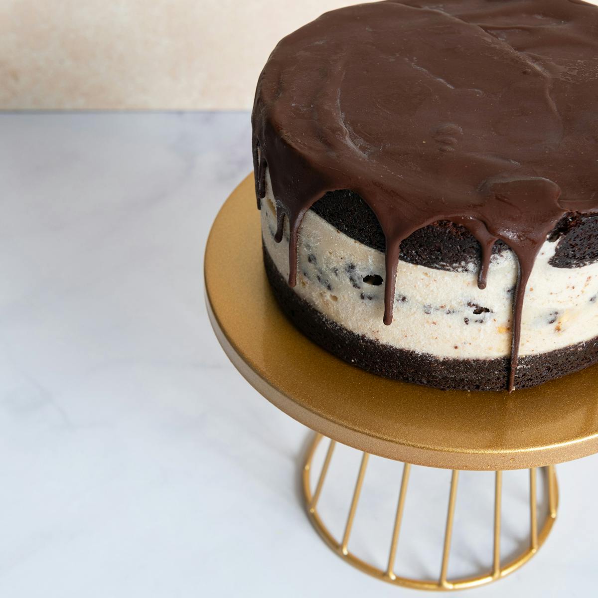 Vegan Chocolate Peanut Crunch Ice Cream Cake by Malai Ice Cream - Alternate image 5