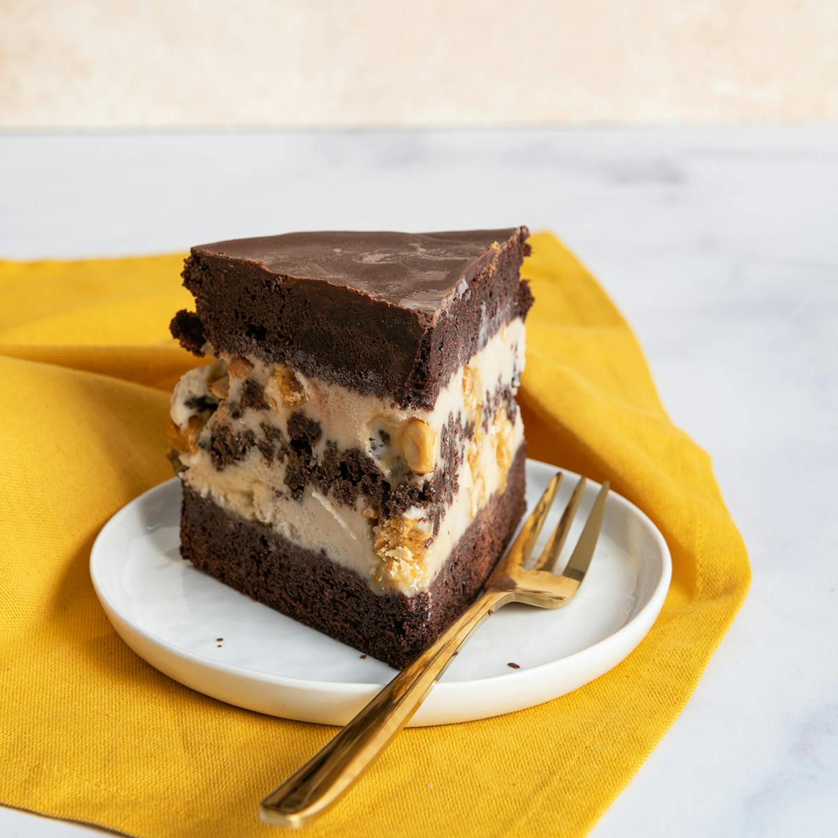 Vegan Chocolate Peanut Crunch Ice Cream Cake by Malai Ice Cream - Alternate image 2