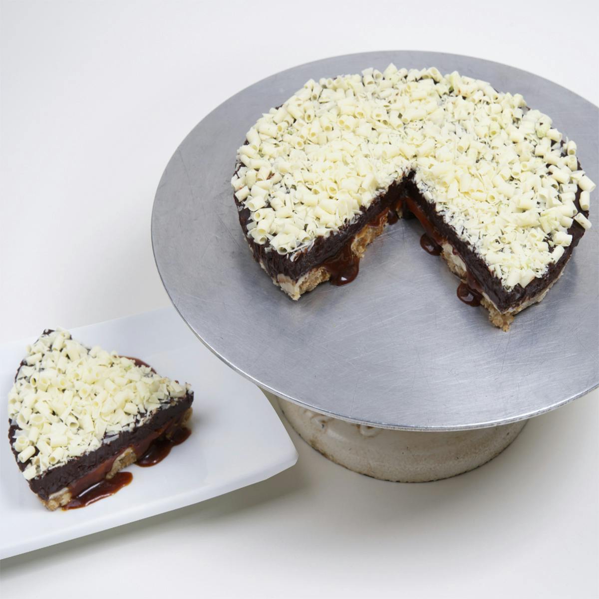 Passionfruit Mixed Berry Chocolate Tart by Knipschildt Chocolatier