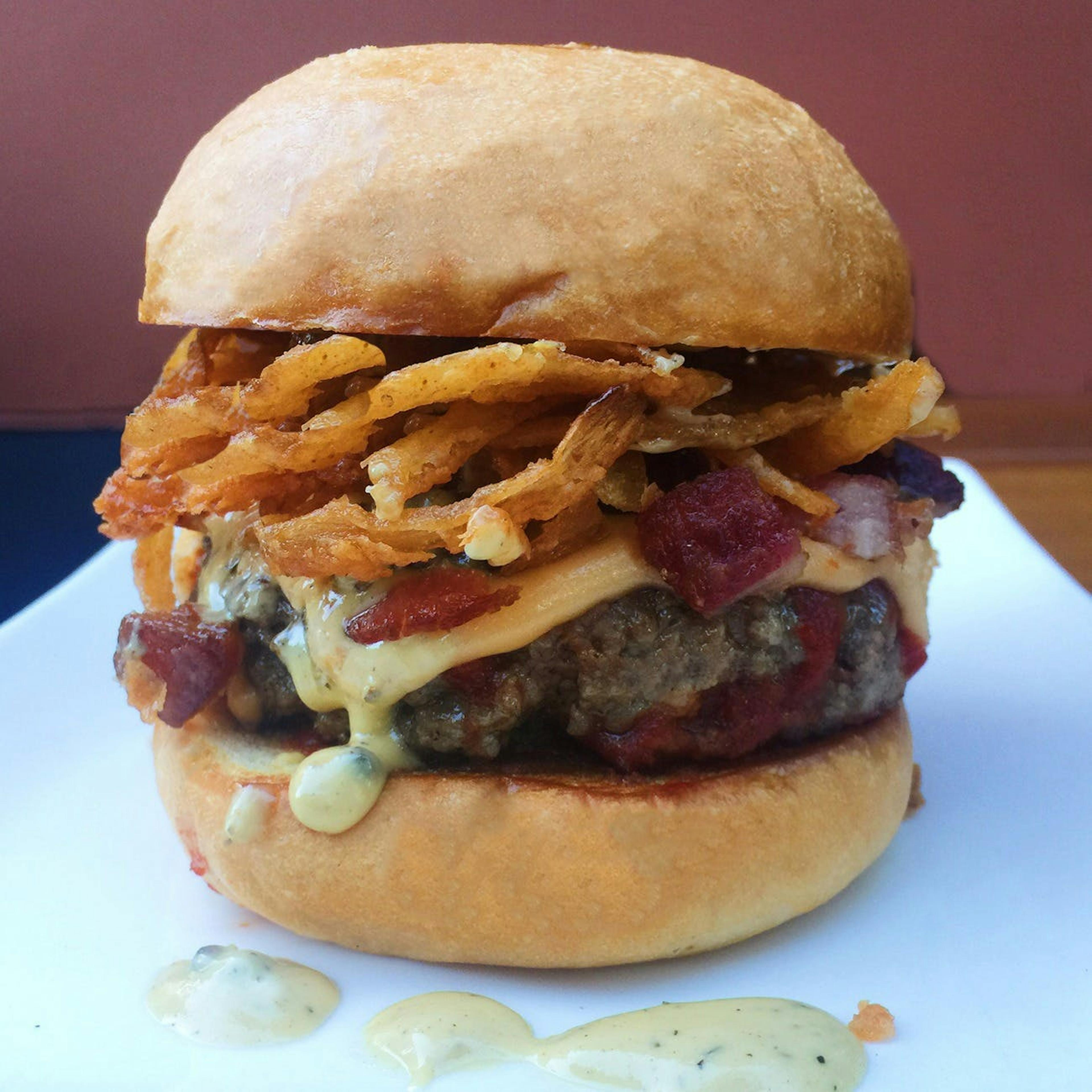 Gold Label Burgers + Sausages for 8 by Pat LaFrieda Meats - Alternate image 11