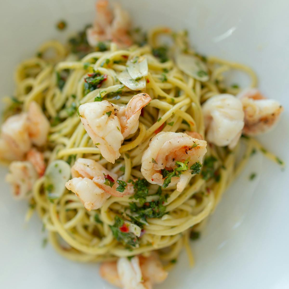 Spaghetti Aglio e Olio With Shrimp Kit by Pasta Packs - Alternate image 1