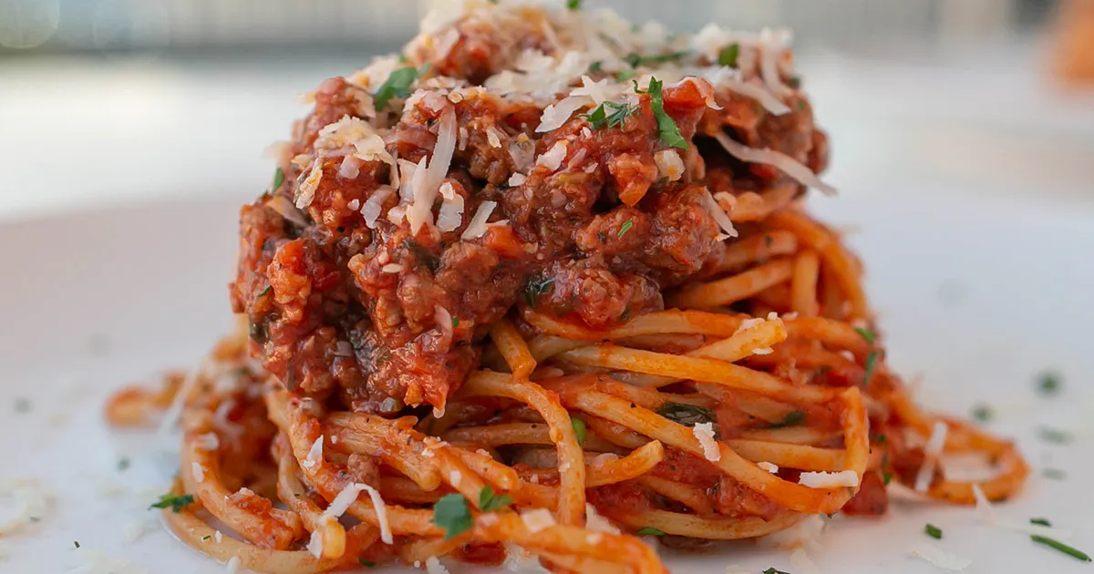 Spaghetti Alla Ragu Kit by Pasta Packs | Goldbelly