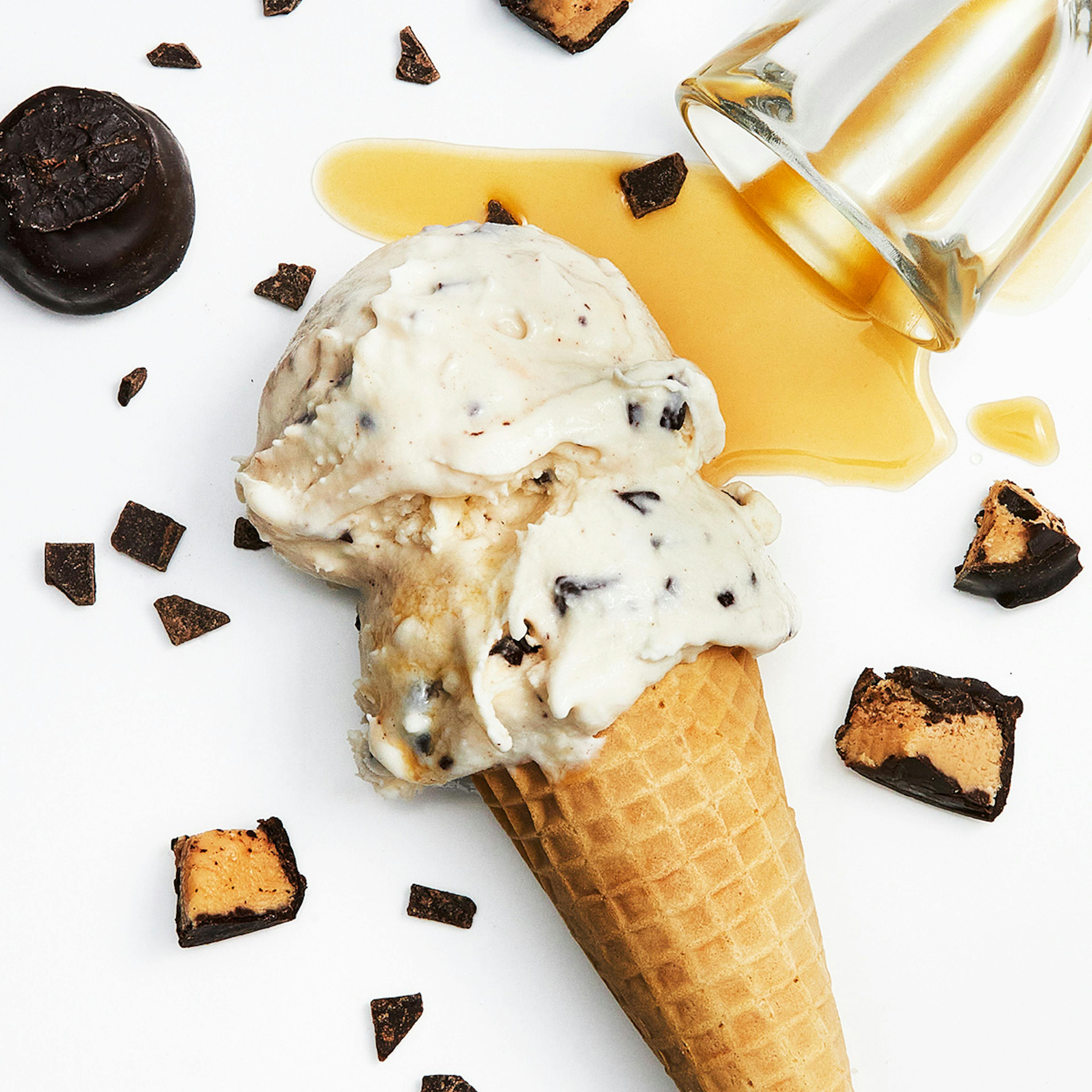 Kentucky Bourbon Ice Cream Collection - 6 Pints by The Comfy Cow - Alternate image 4