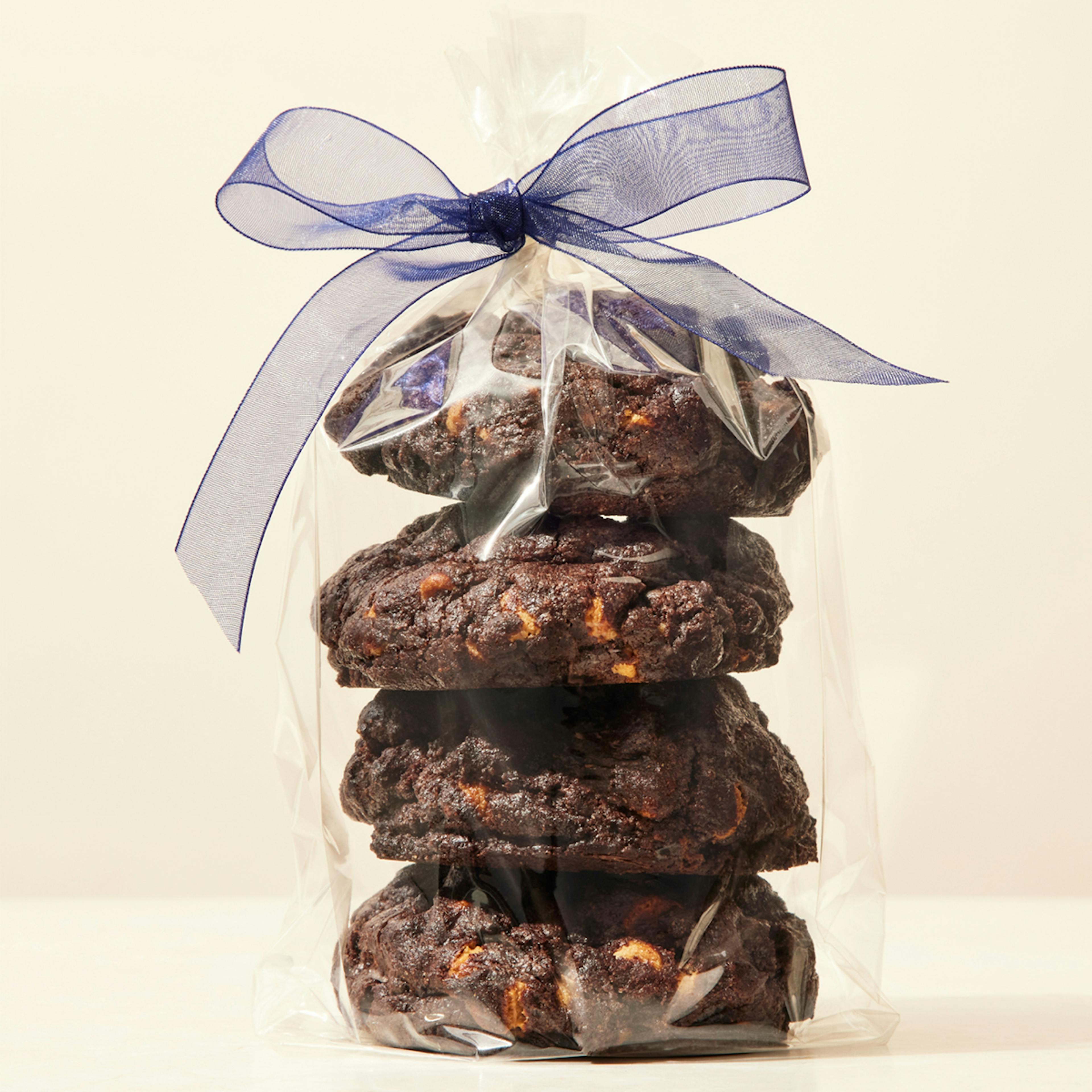 Dark Chocolate Peanut Butter Chip Cookies by Levain Bakery - Alternate image 2