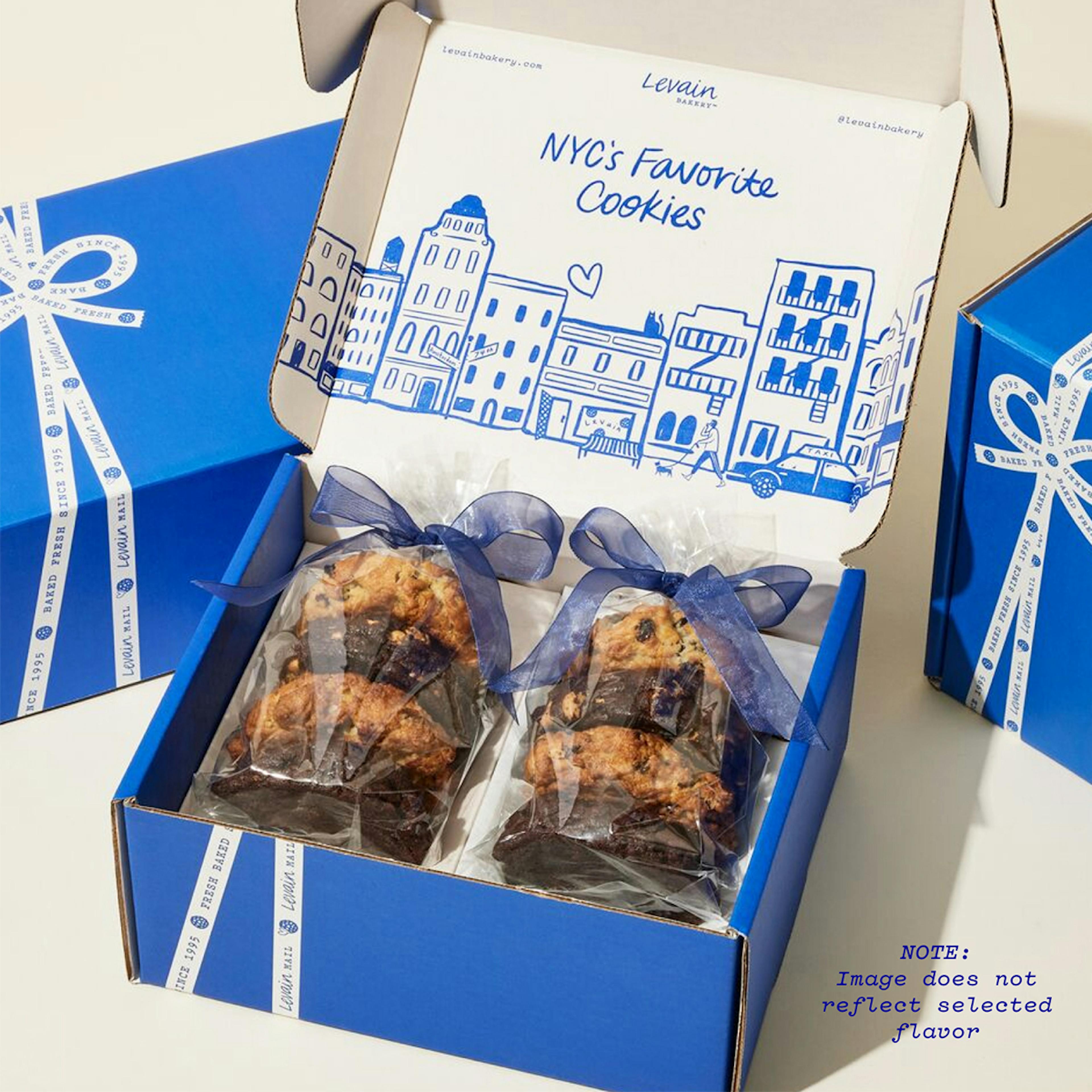 Chocolate Chip Walnut Cookies by Levain Bakery - Alternate image 4