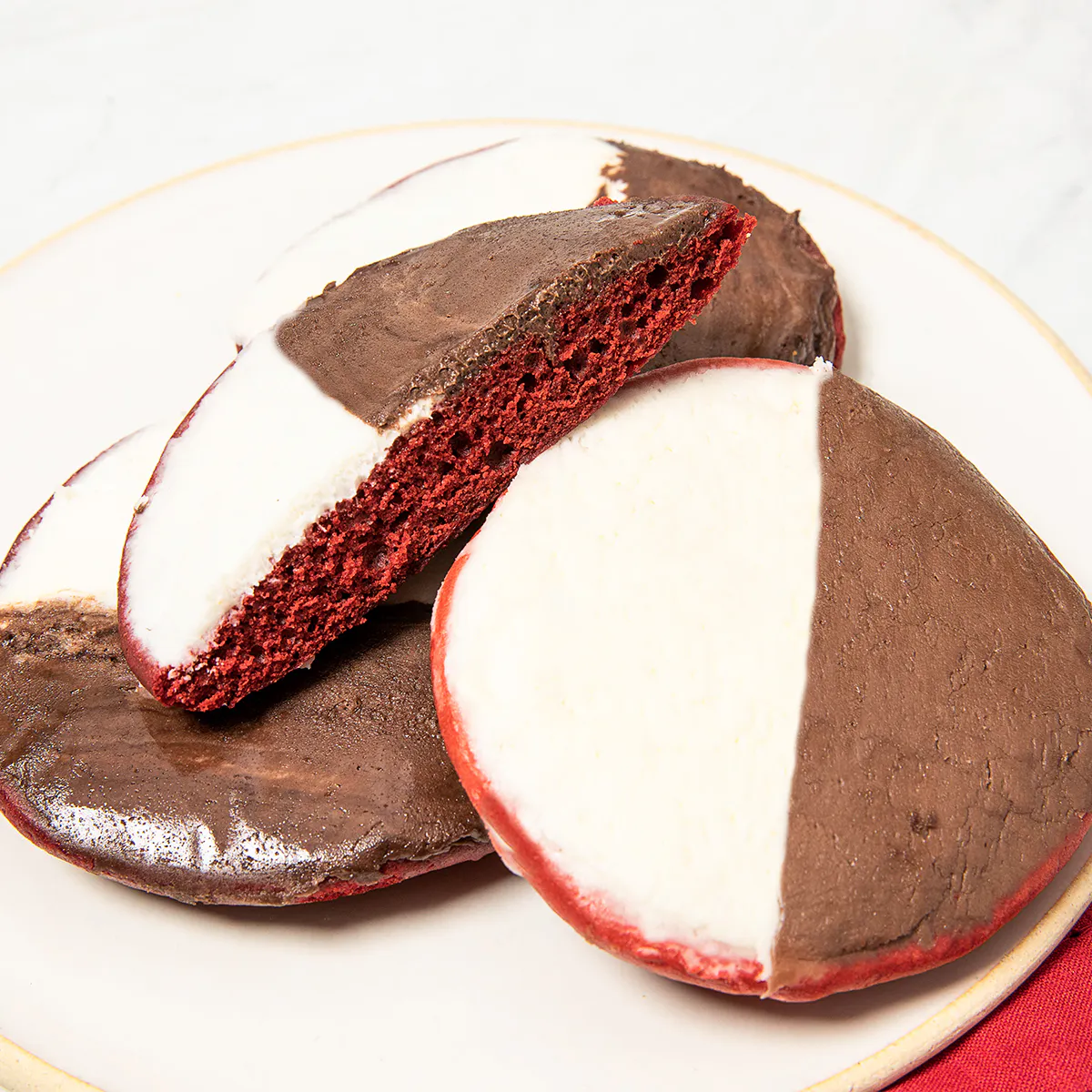 William Greenberg Desserts - Mini Red Velvet Black & White Cookies - 18 Pack