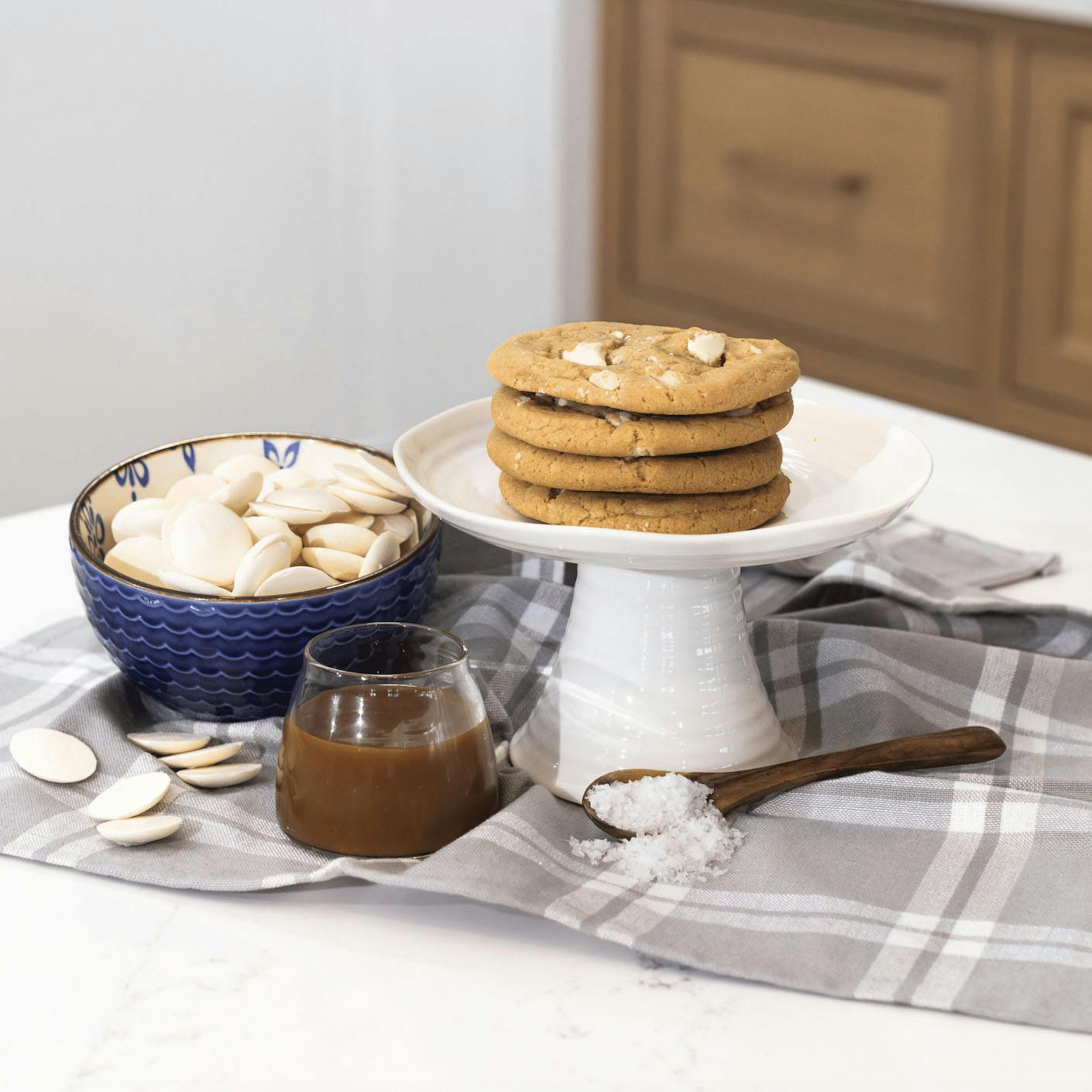 Salted Caramel Cream Cookies - 2 Dozen by Cravory Cookies - Alternate image 2