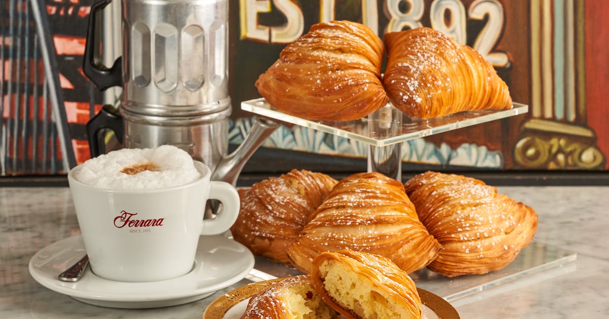 Sfogliatella Pack by Ferrara Bakery Goldbelly - Main Image
