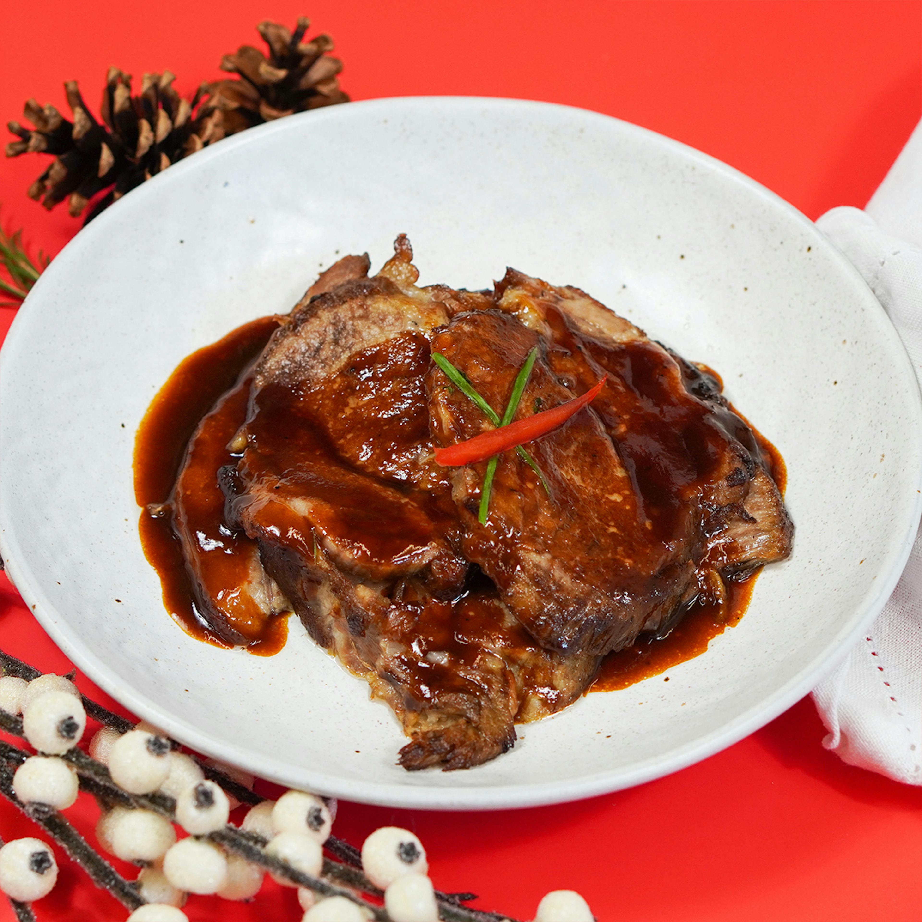 Sliced Pork - 3 lbs by Doggi's Arepa Bar - Alternate image 1