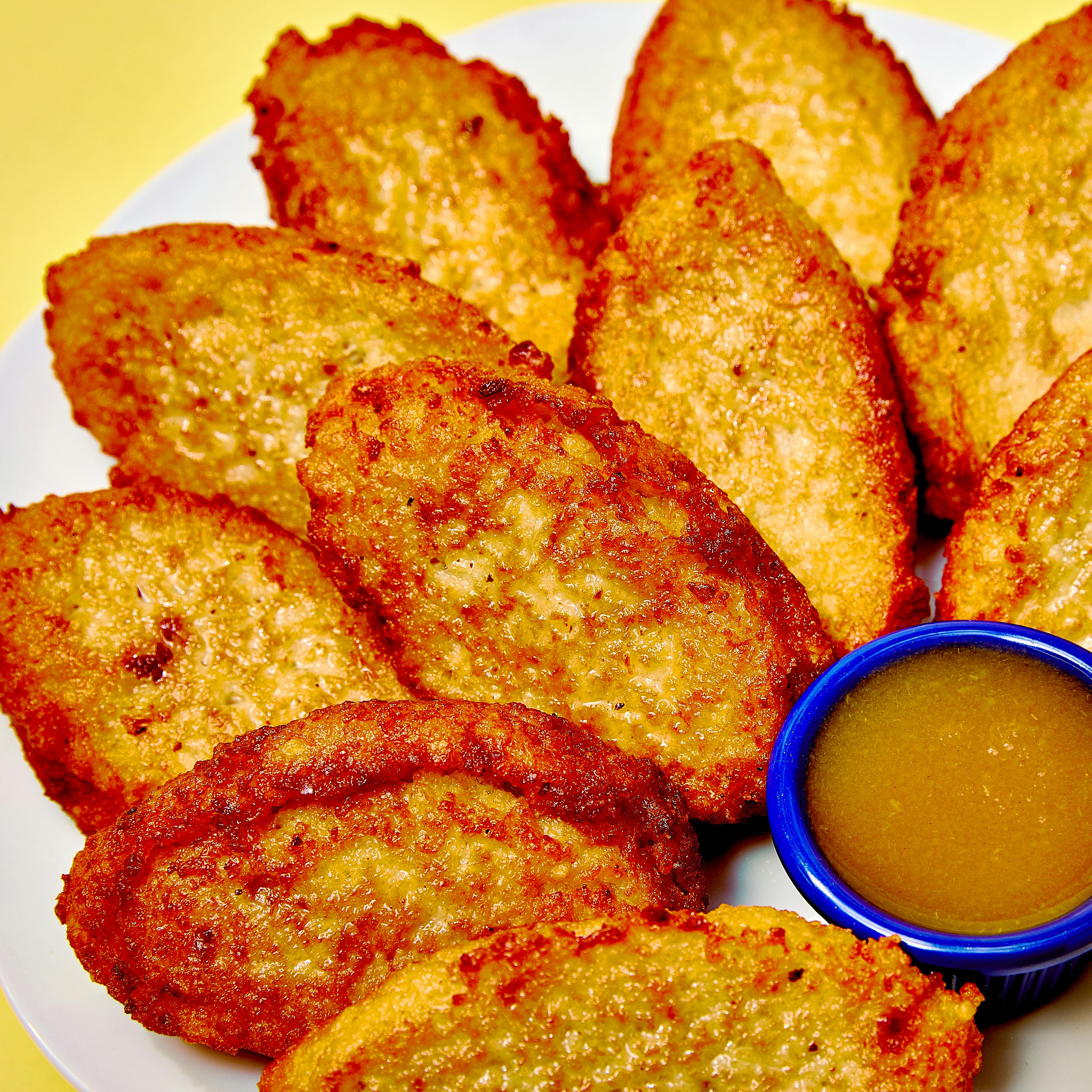 Homemade Potato Latkes + Apple Sauce (Kosher) by 2nd Ave Deli - Alternate image 6