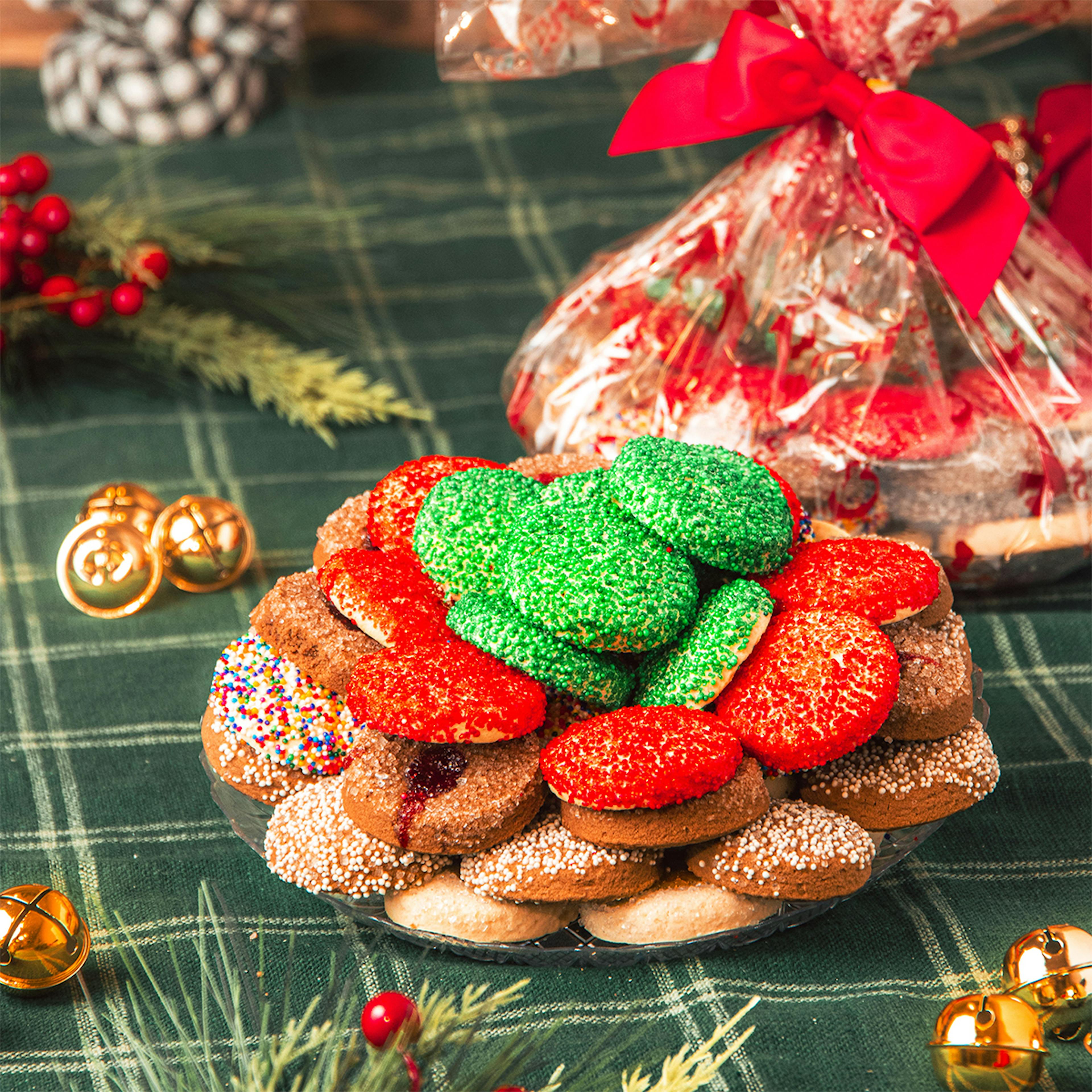 Carlo's Bakery Christmas Cookie Tin by Carlo's Bakery - Alternate image 2