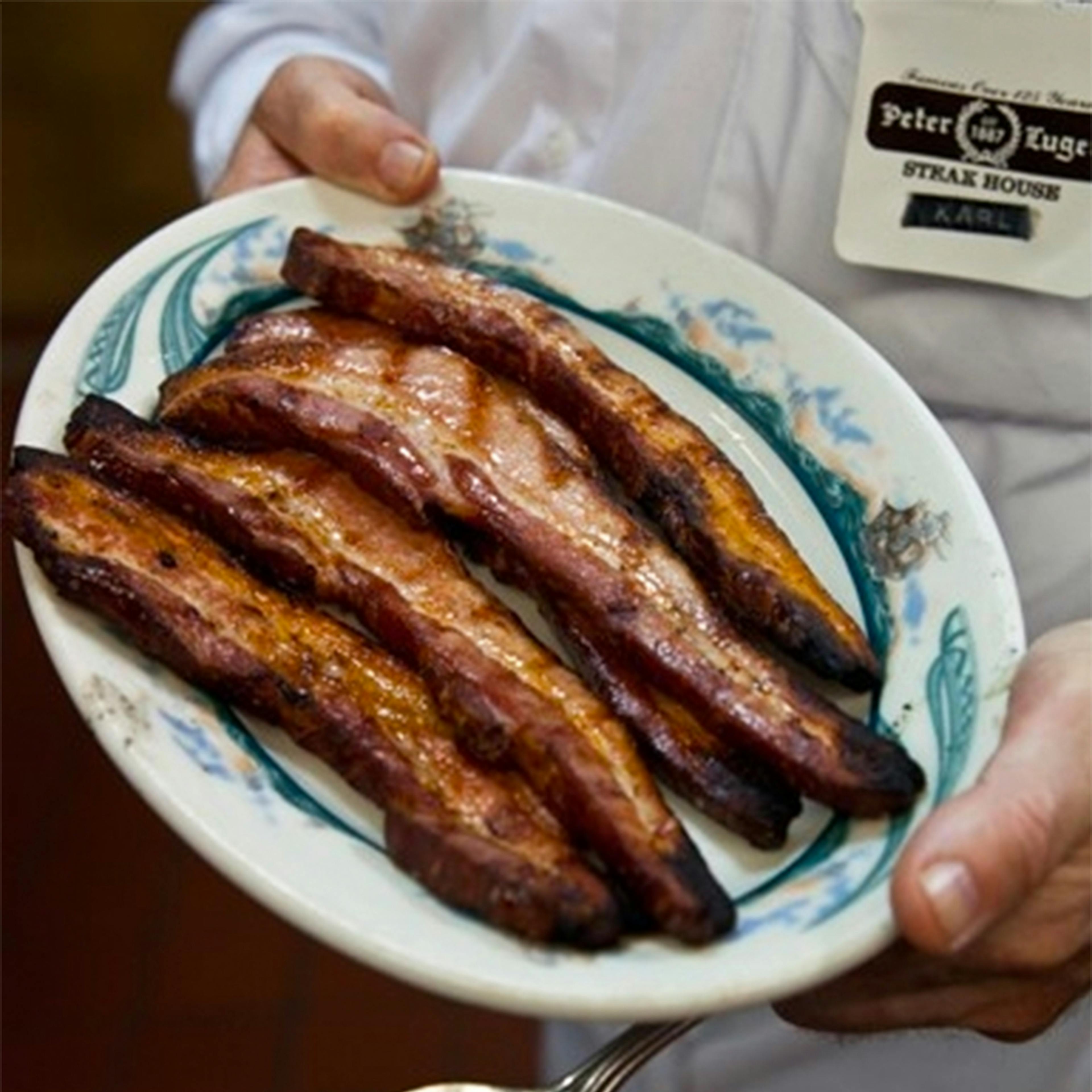 Peter Luger Extra Thick Cut Bacon - 6 Pack by Peter Luger Steak House - Alternate image 1