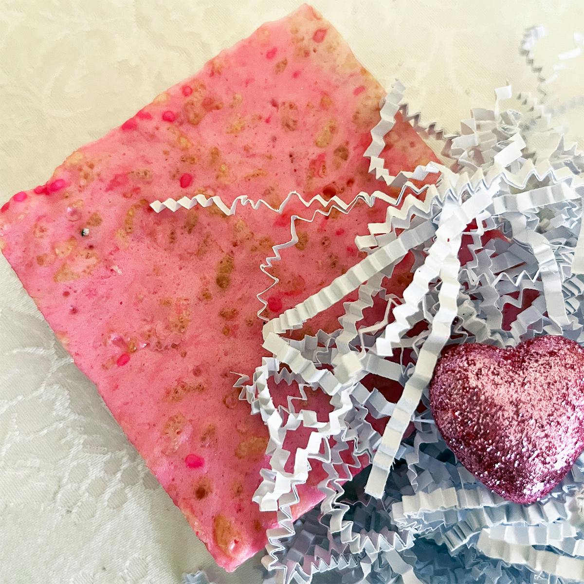 Valentine's Day Pink Cotton Candy Rice Krispie Treats - 4 Pack by Treats Gone Wild - Alternate image 2