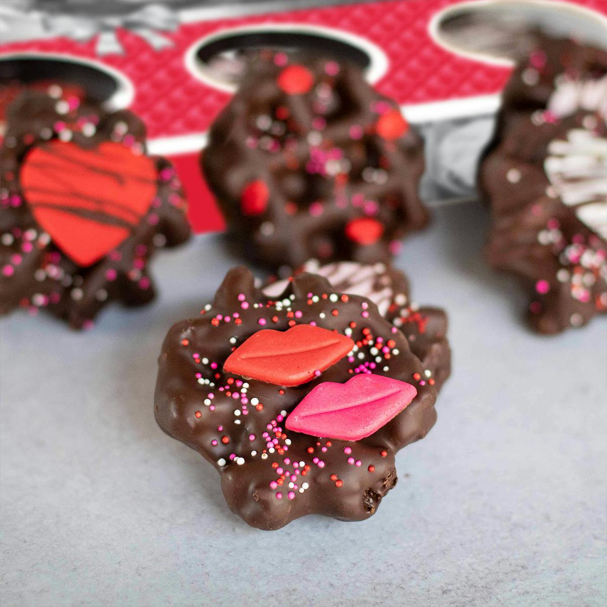 Red Love Chocolate Wafelinis - 12 Pack by Wafels & Dinges - Alternate image 3