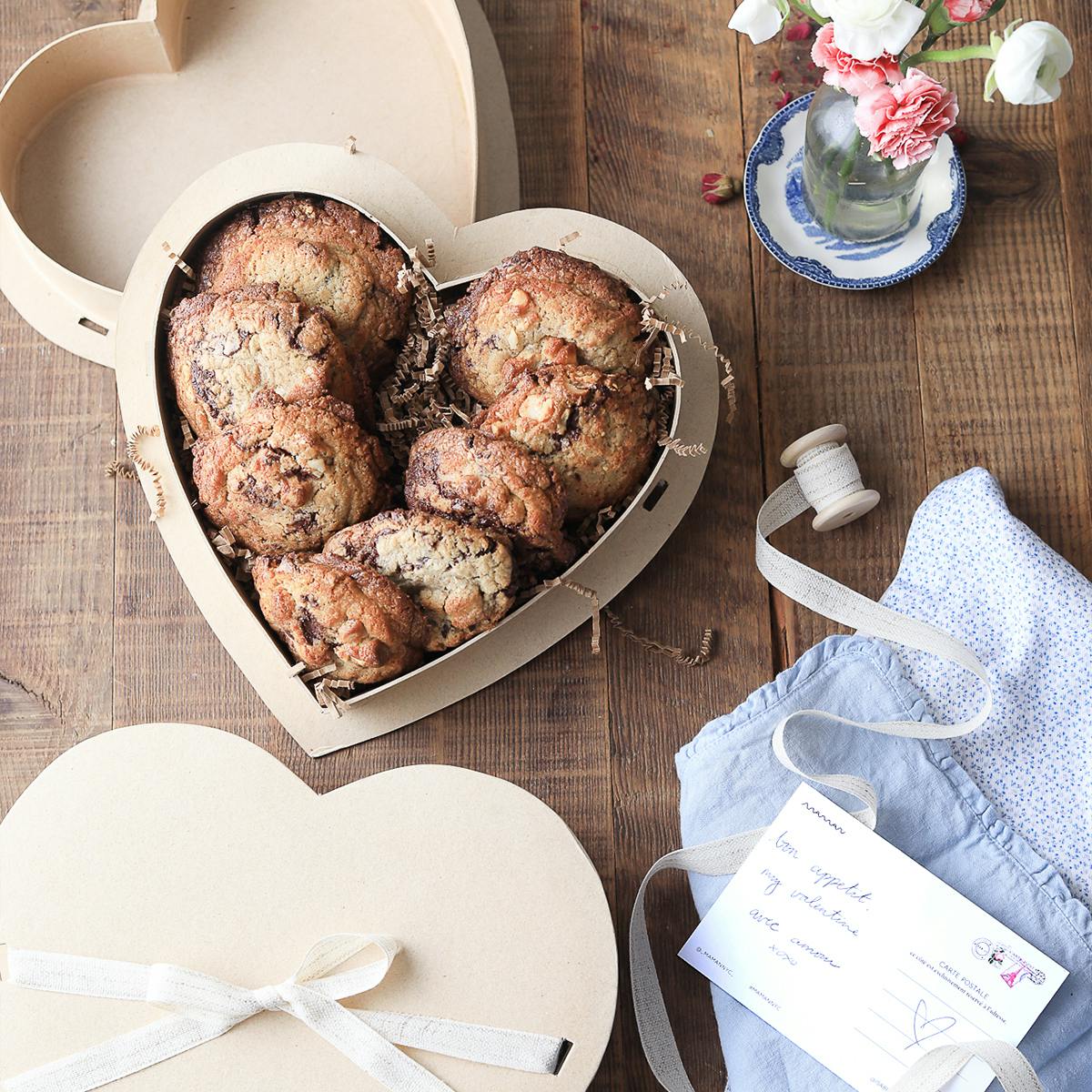 Valentine's Day Heart Cookie Gift Box by Maman - Alternate image 1