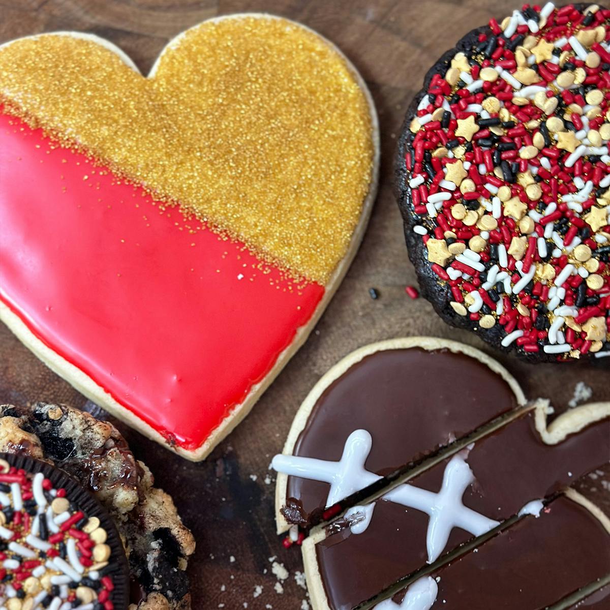 Championship Shuffle Lovers GIANT Cookies Pack by Big Fat Cookie - Alternate image 4