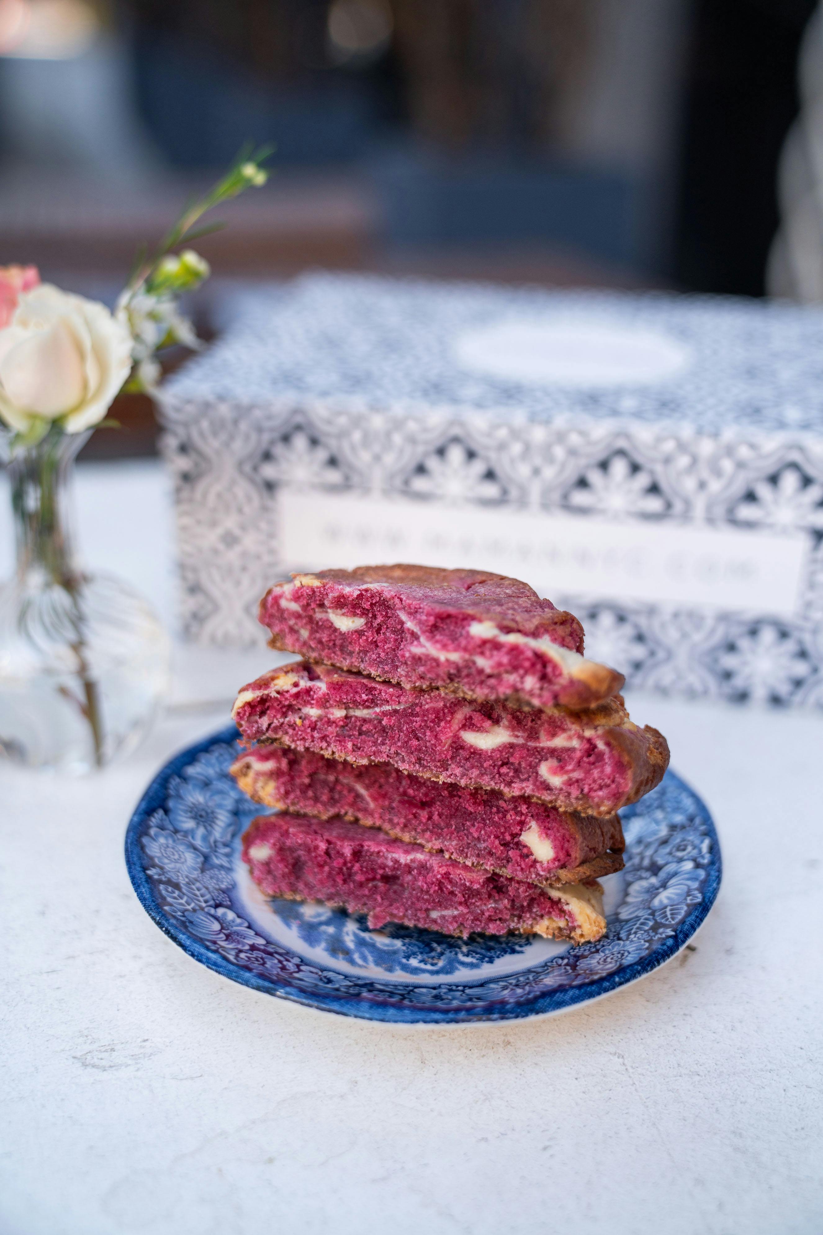 White Chocolate Raspberry Rose Cookie Gift Box - 12 Pack by Maman - Alternate image 1
