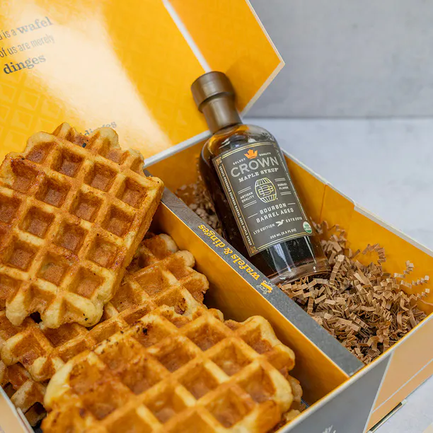 Wafels & Dinges - Belgian Liège Wafels & Bourbon Maple Syrup - 8 Pack