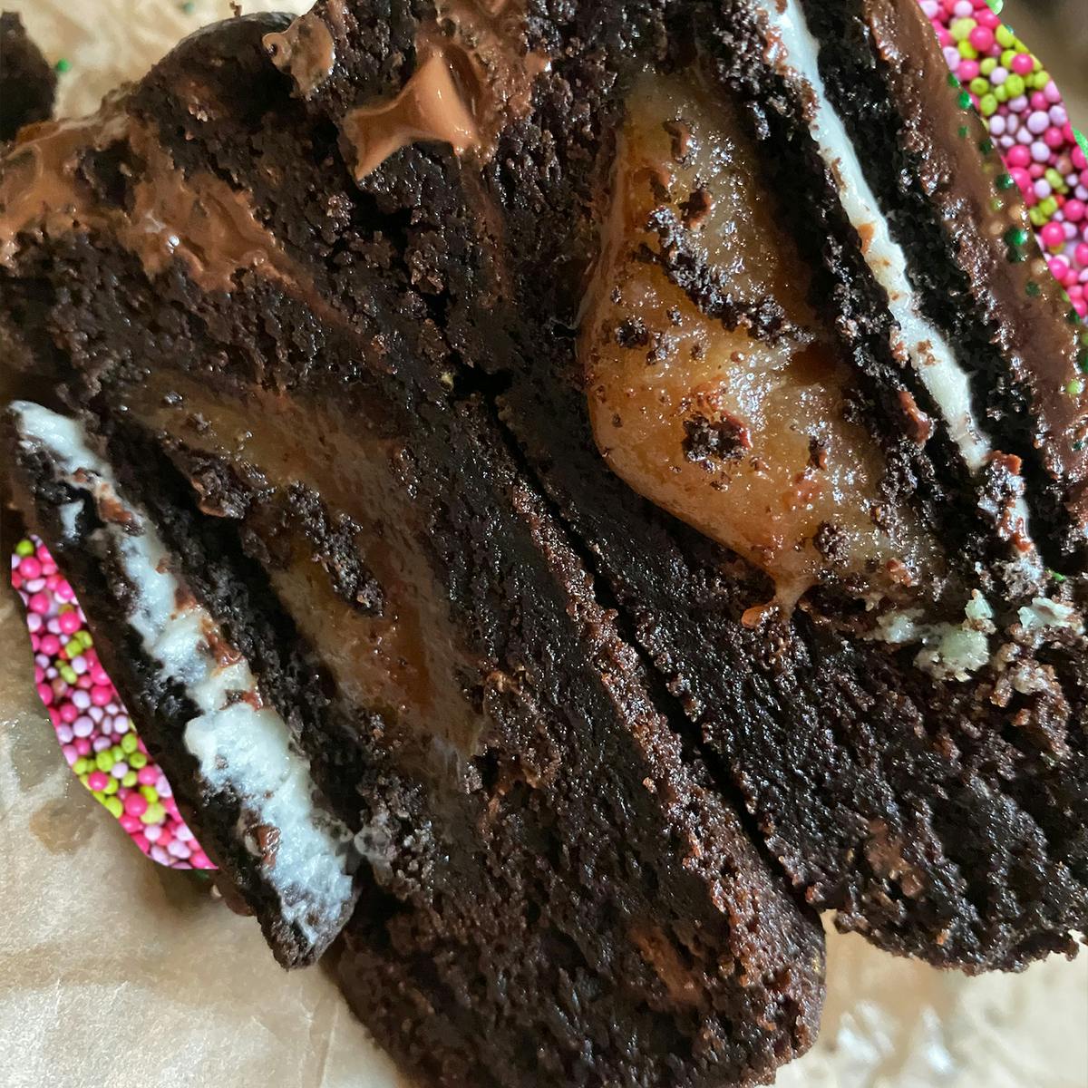 Mother's Day GIANT Cookies Pack by Big Fat Cookie - Alternate image 3