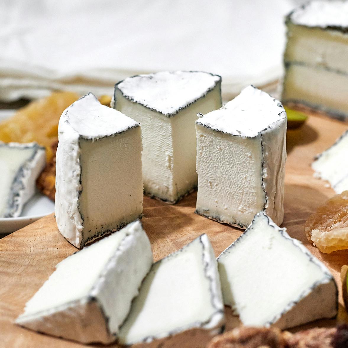 Humboldt Fog Cheese Gift Set by Cypress Grove Cheese - Alternate image 3