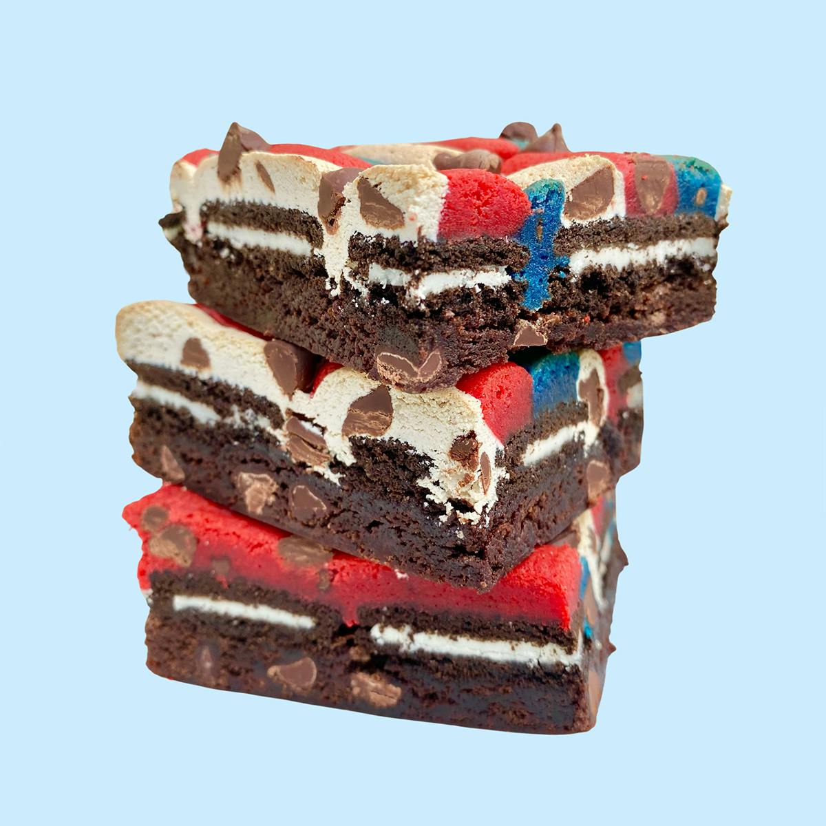 Red, White, & Blue Oreo Brookie + Cookie Combo - 16 Pack by Baked in Color - Alternate image 2