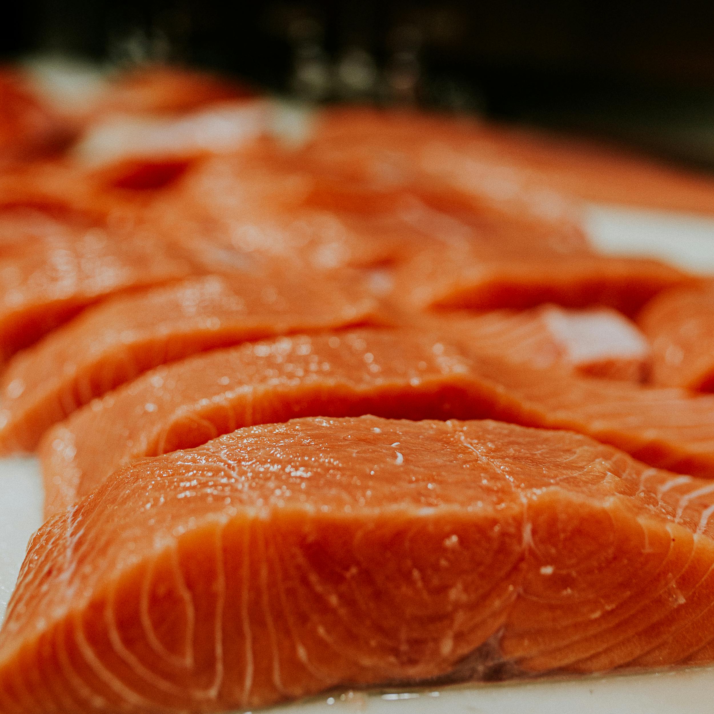 King Salmon - Fillet, Wild, Pacific, USA, 1 lb by Pike Place Fish Market - Alternate image 3