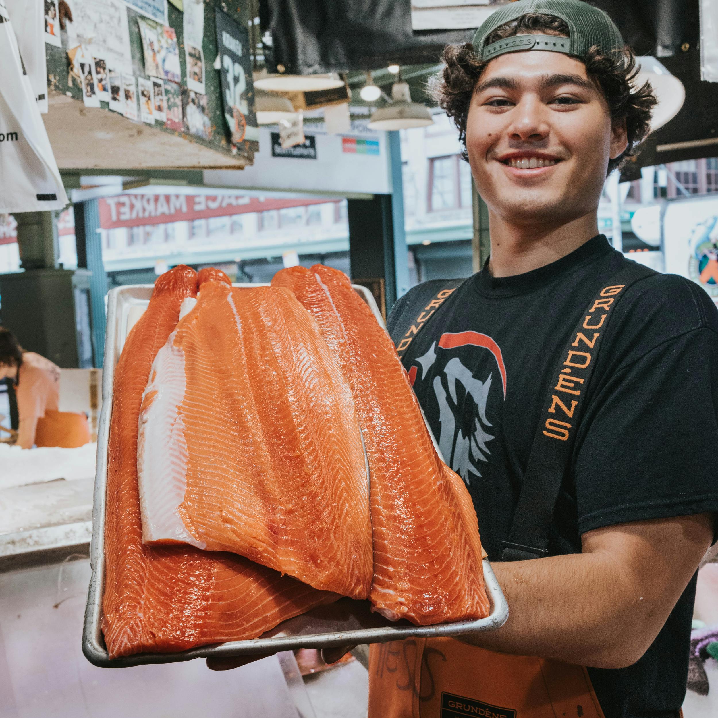 King Salmon - Fillet, Wild, Pacific, USA, 1 lb by Pike Place Fish Market - Alternate image 1