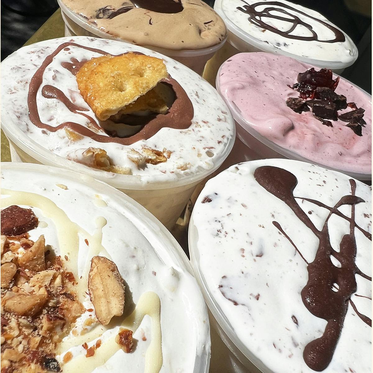 Chocolate Chunk + Stracciatella Variety Pack - 6 Pack by Caffè Panna Ice Cream