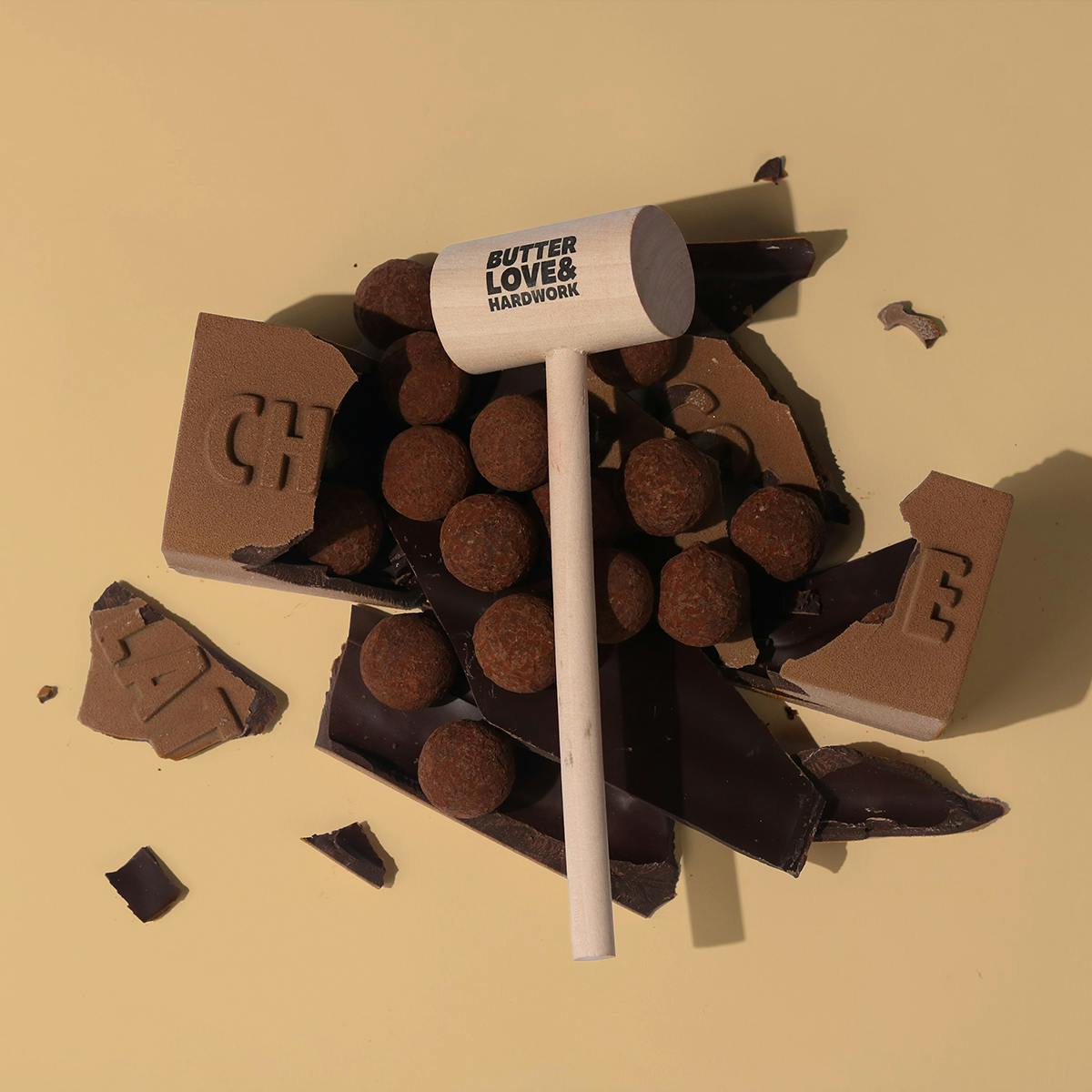 Breakable Chocolate Gift Box by BUTTERLOVEANDHARDWORK - Alternate image 1