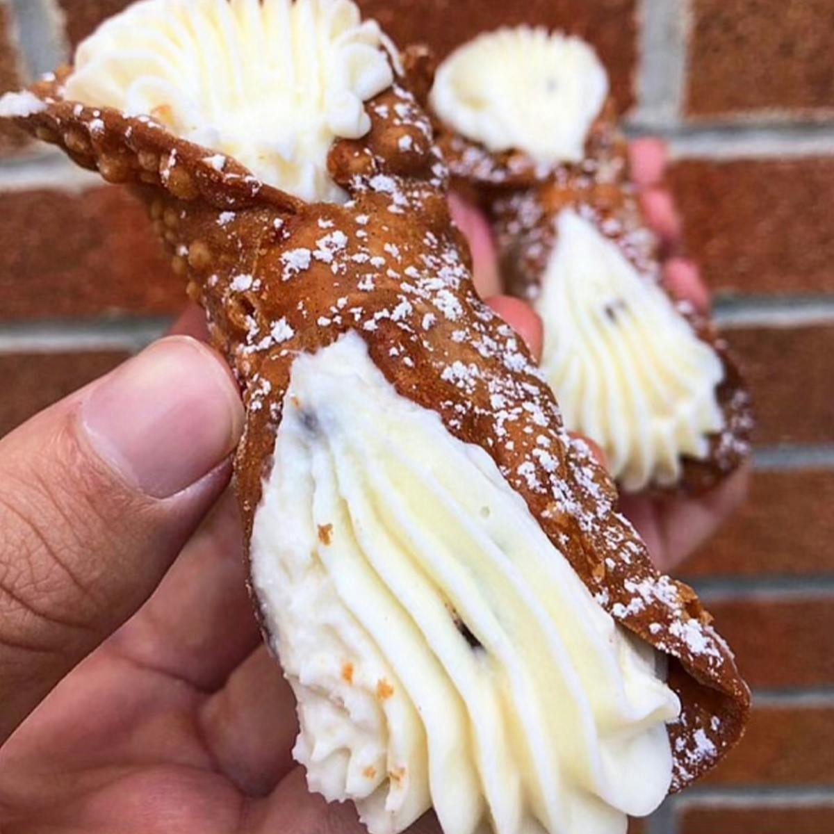 Cannoli Kit by Fortunato Brothers Bakery