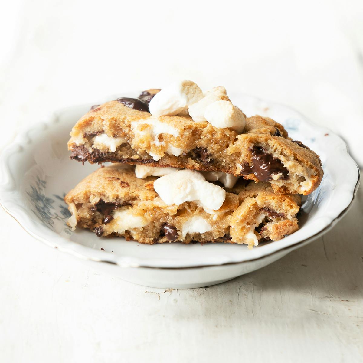 S'mores Cookie Gift Box - 12 Pack by Maman - Alternate image 2