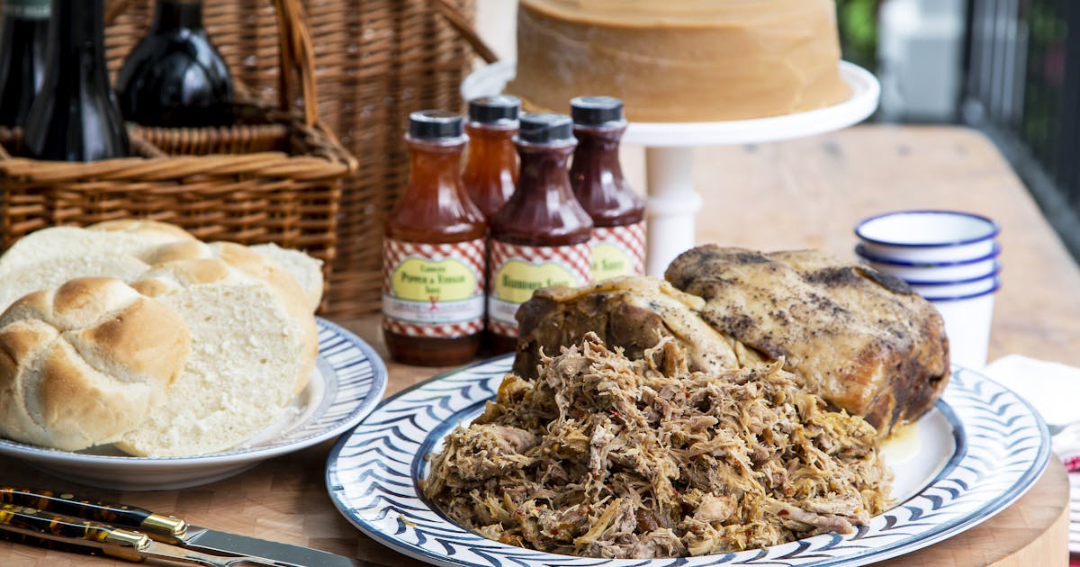 Pork Sandwich Slow Cooker Pulled Pork Vinegar Carolina Style