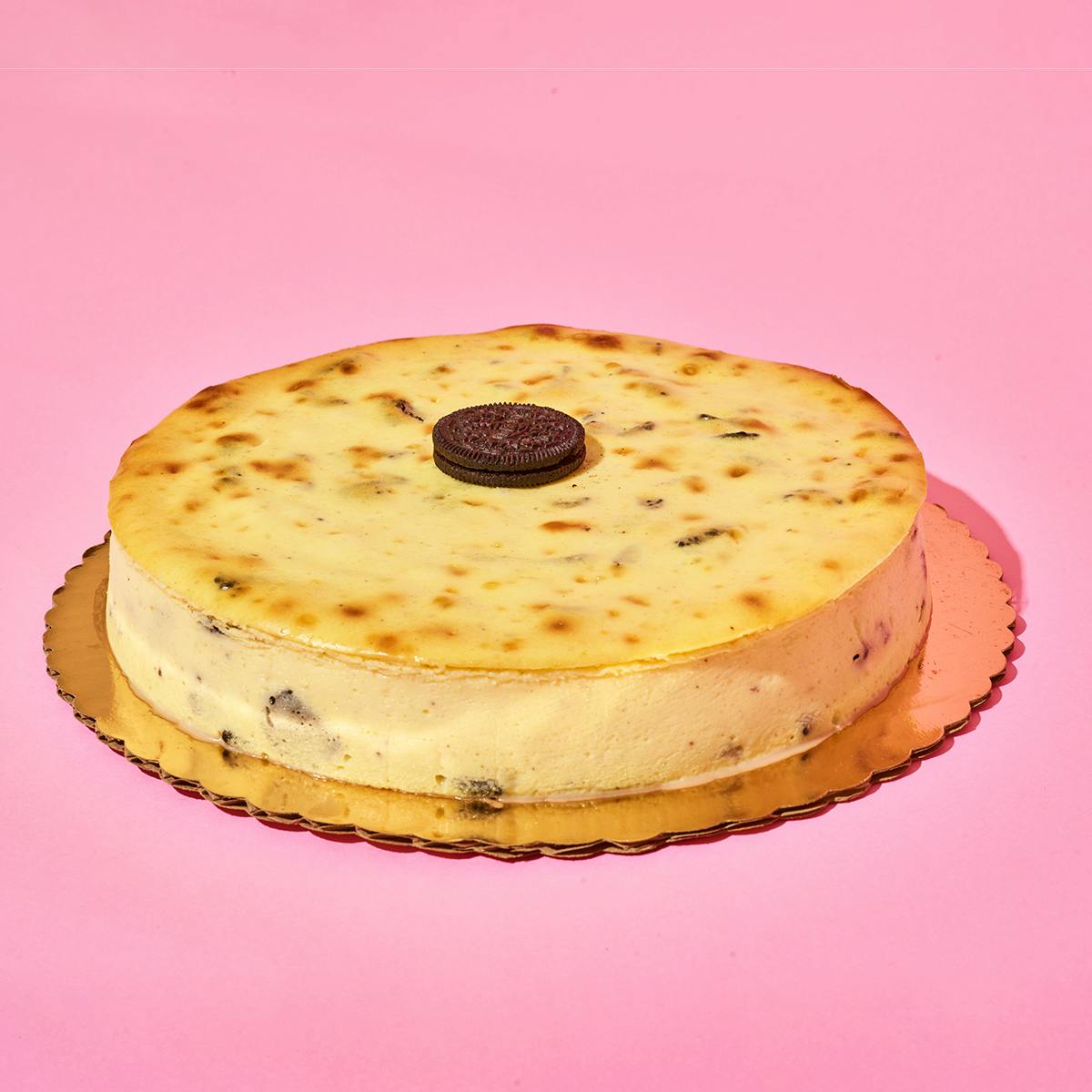 Oreo Cheesecake - 10" by Veniero's
