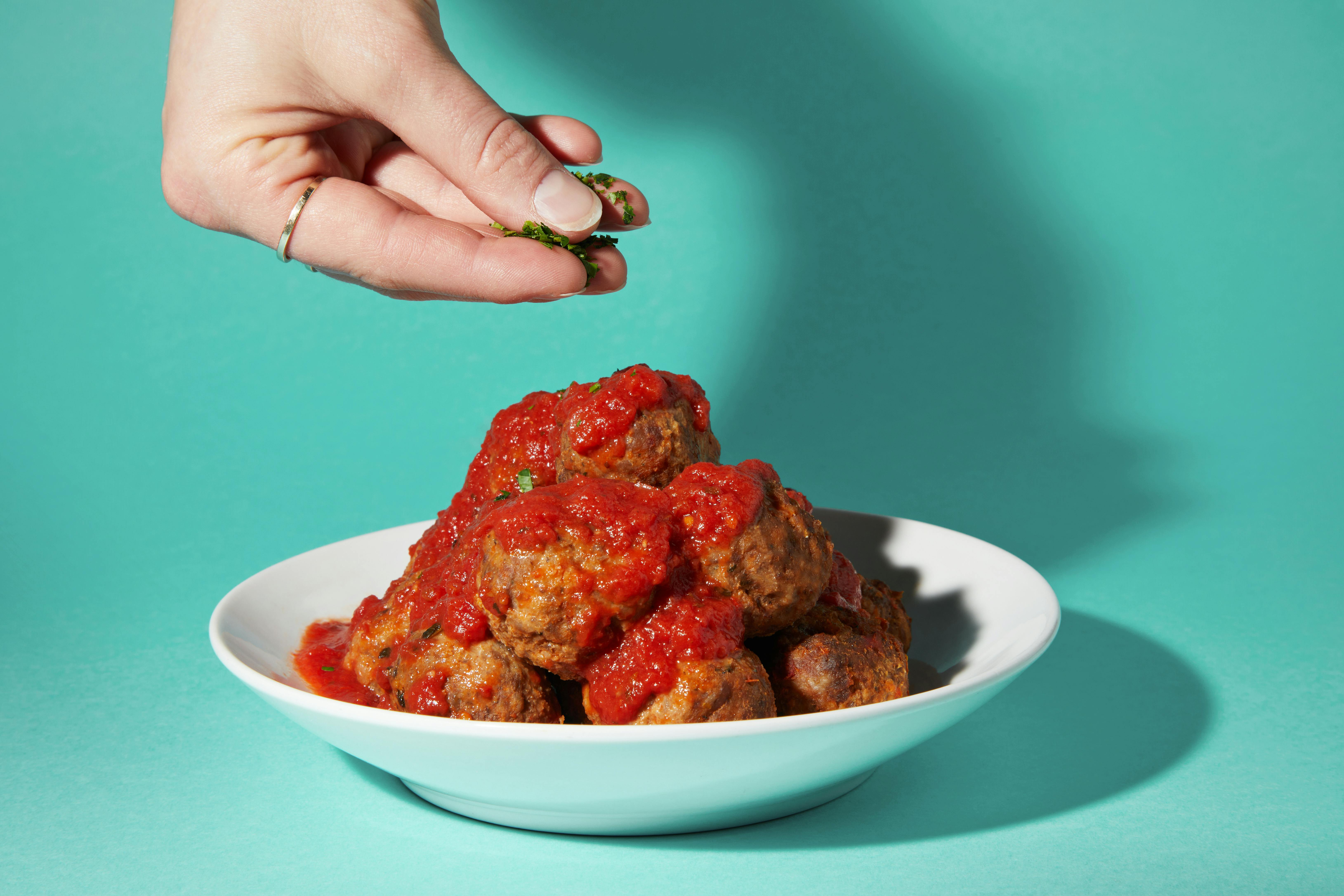 Meatballs + Tomato Sauce for 4 by Broders' Cucina Italiana - Alternate image 5