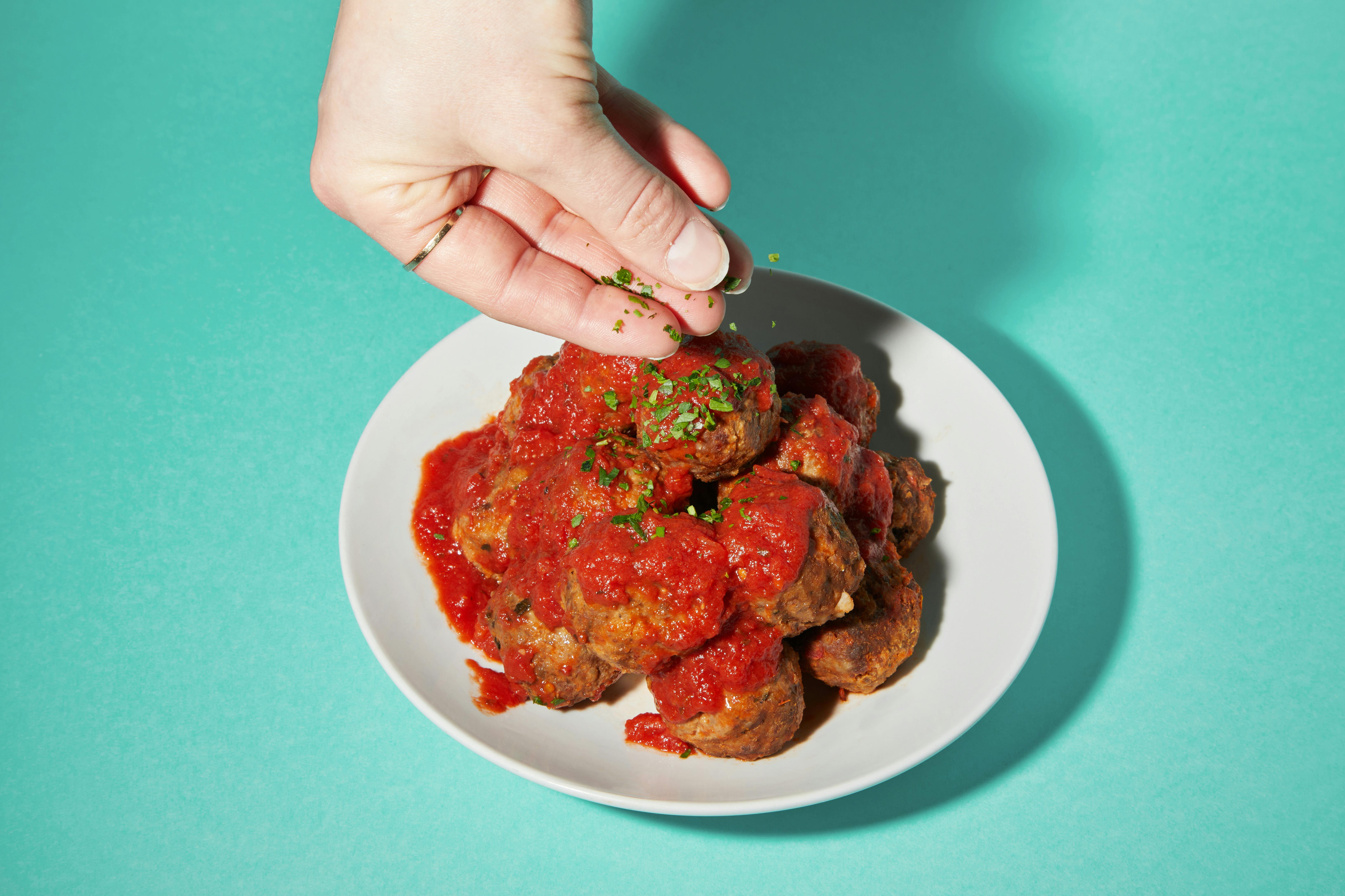 Meatballs + Tomato Sauce for 4 by Broders' Cucina Italiana - Alternate image 4