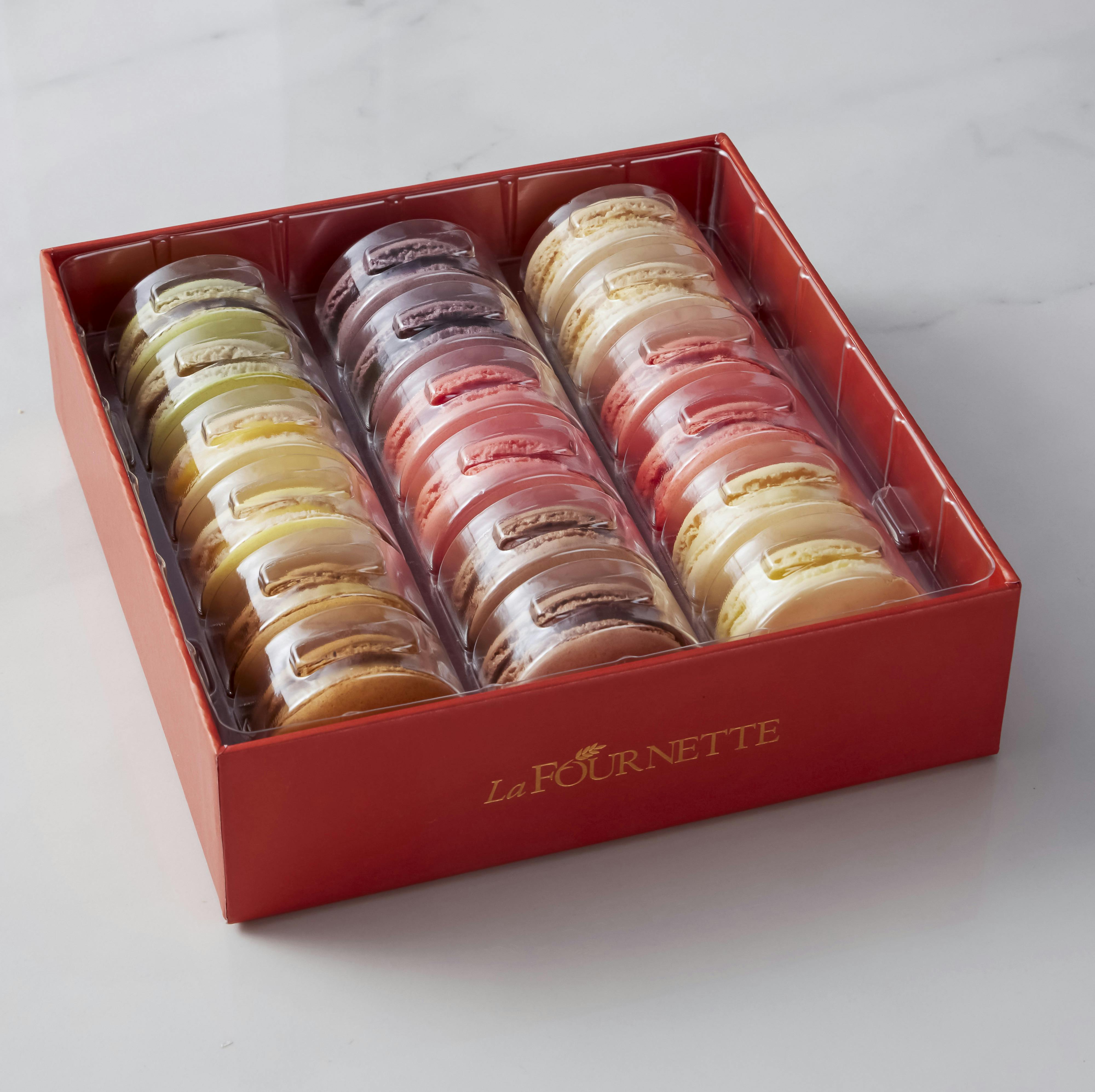 "A Tribute to Frank Lloyd Wright" Macarons - 18 Pack by La Fournette - Alternate image 4