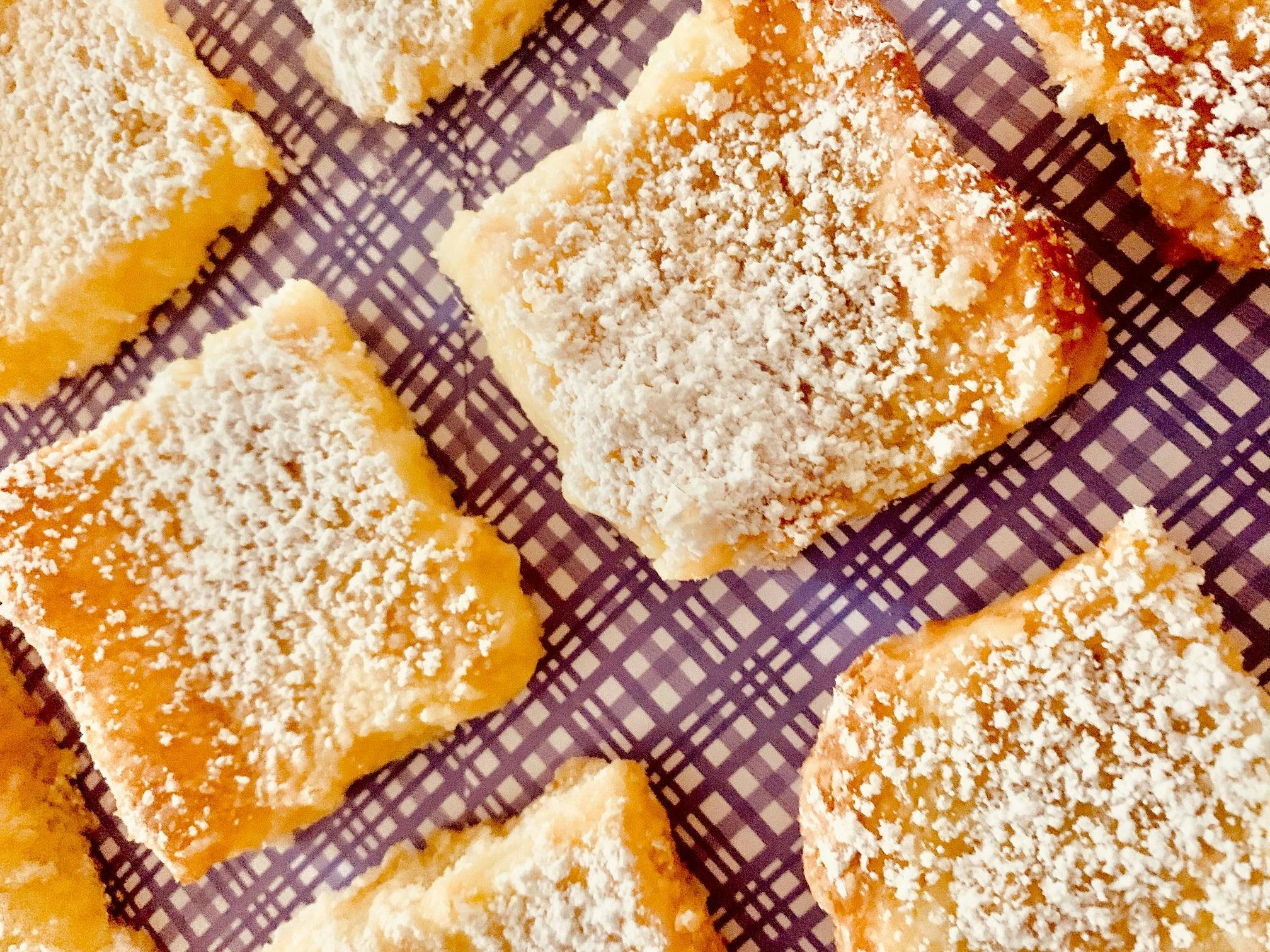 Gooey Butter Cake Best Seller - 2 Pack by Gooey Louie® - Alternate image 2