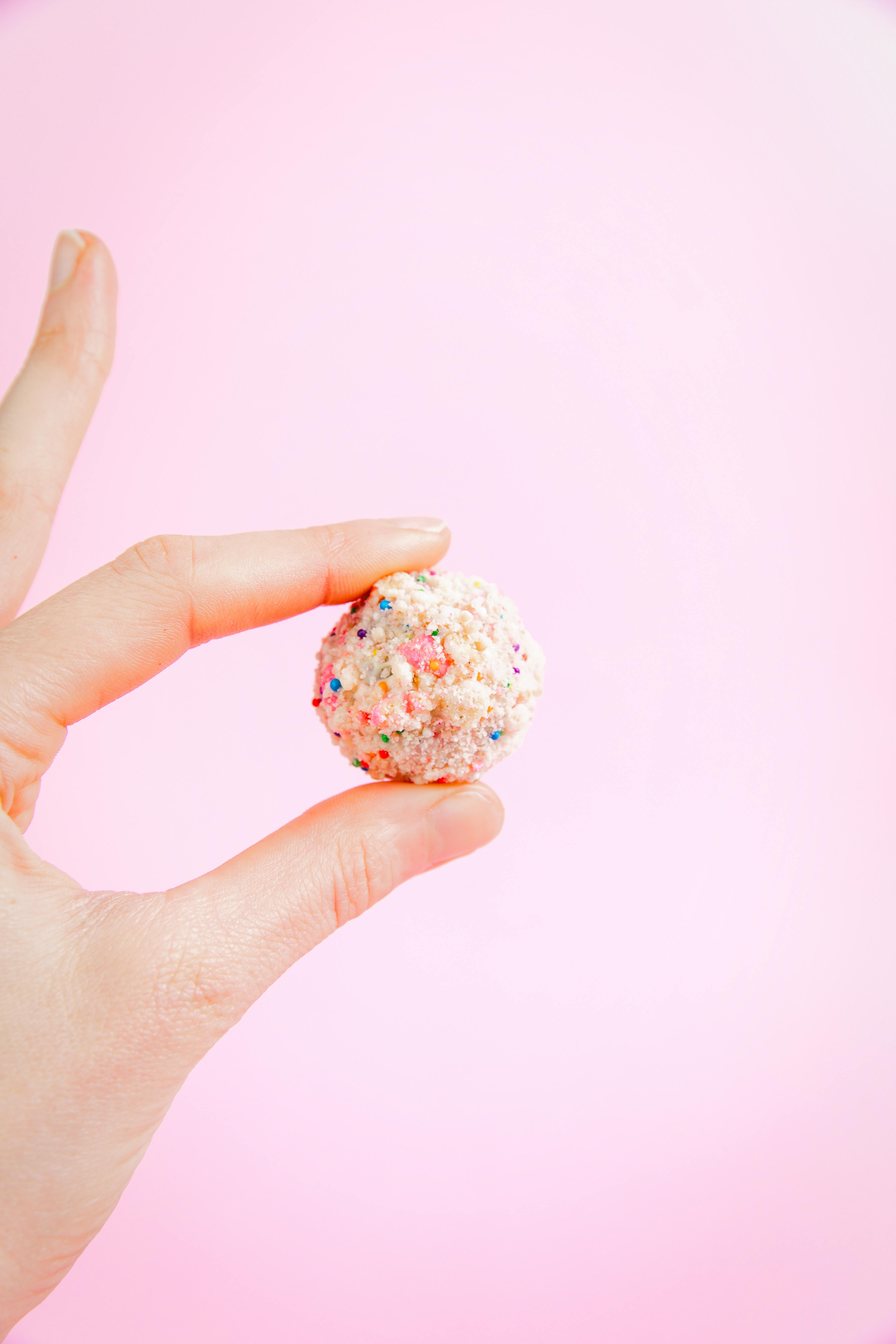 Cupcake Truffles - Choose Your Own 12 Pack by Trophy Cupcakes - Alternate image 4