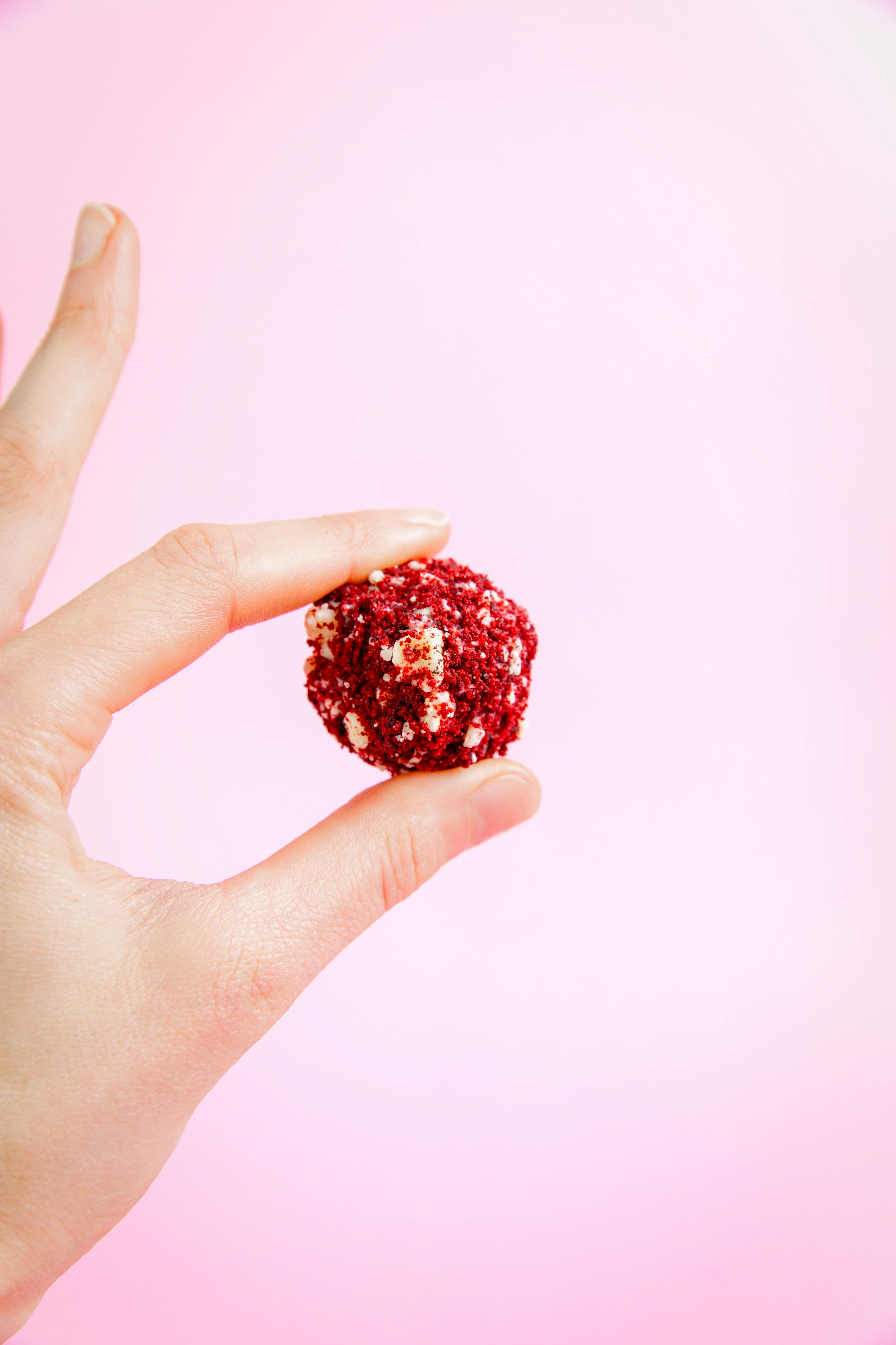 Cupcake Truffles - Choose Your Own 12 Pack by Trophy Cupcakes - Alternate image 2