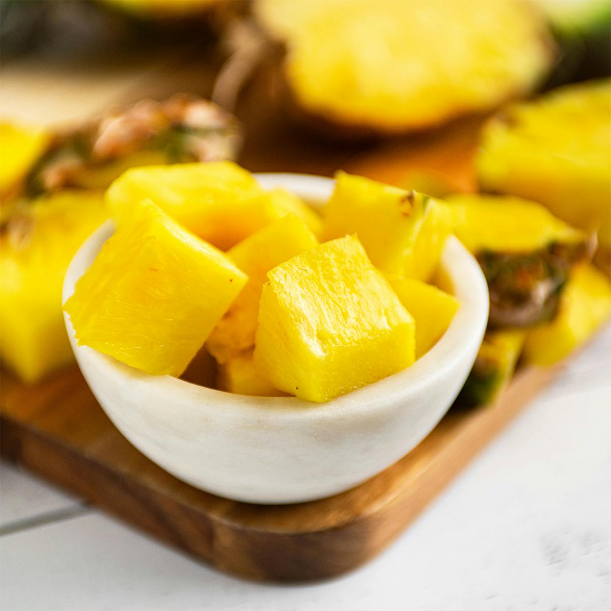 Precious Honeyglow® Pineapple - 2 Pack by Melissa's Produce - Alternate image 1