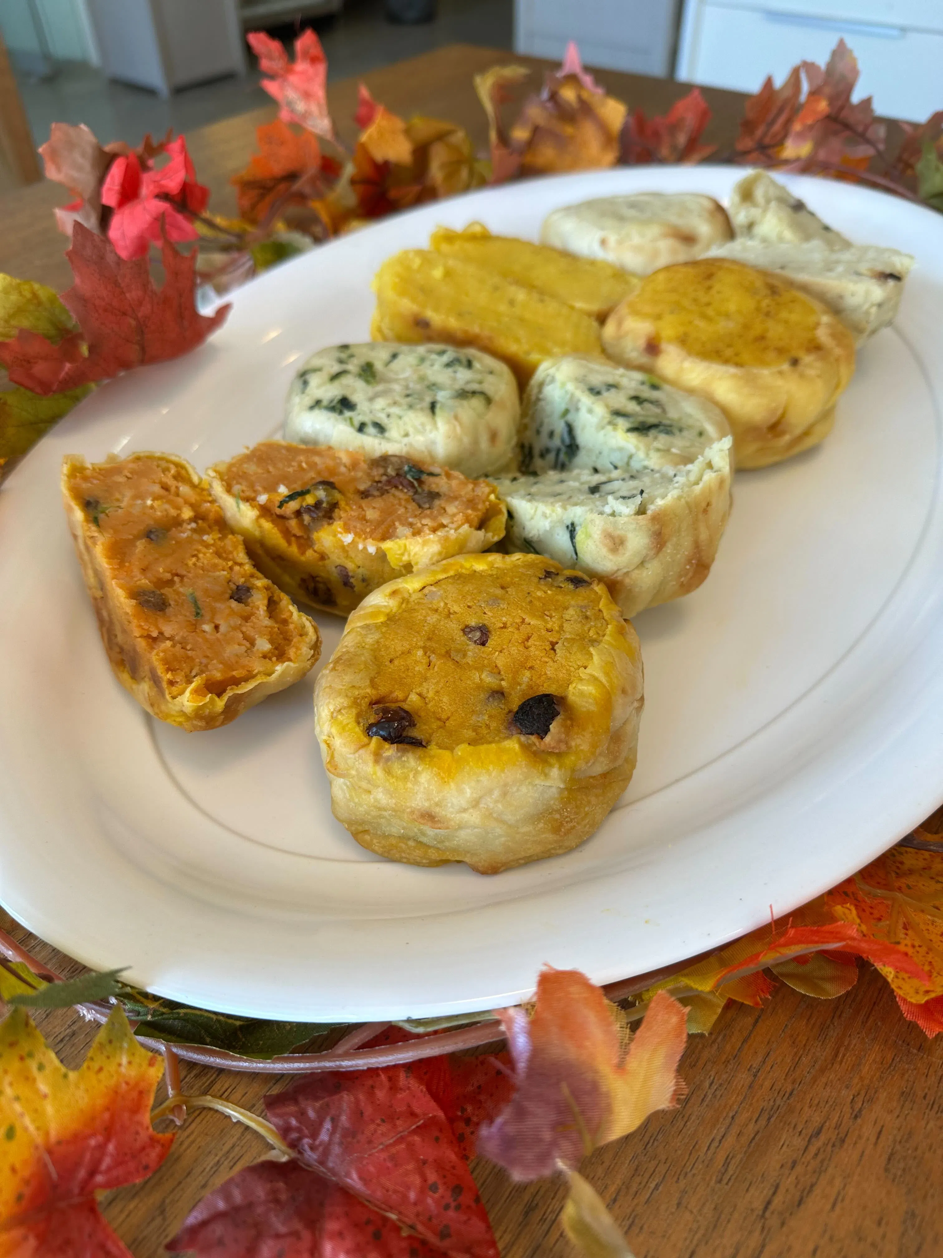 Thanksgiving Knishes (Kosher) - 8 Pack by Yonah Schimmel Knishes - Alternate image 1