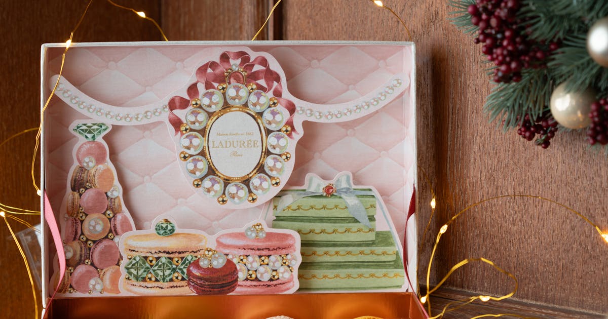 2024 Holiday Pop Up Gift Box Box of 16 by Ladurée Paris Goldbelly