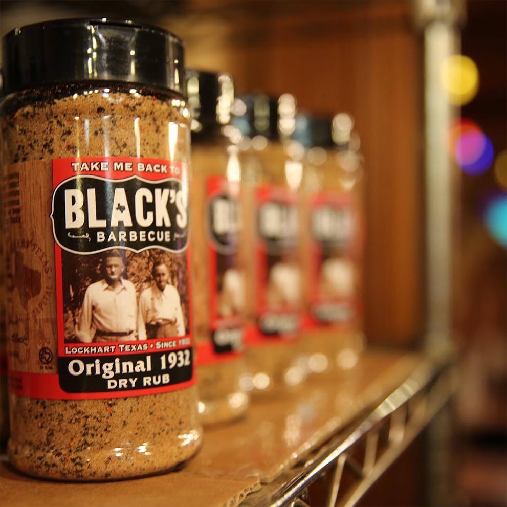 Original Smoked BBQ Sausage - 8 Rings by Black's Barbecue - Alternate image 6